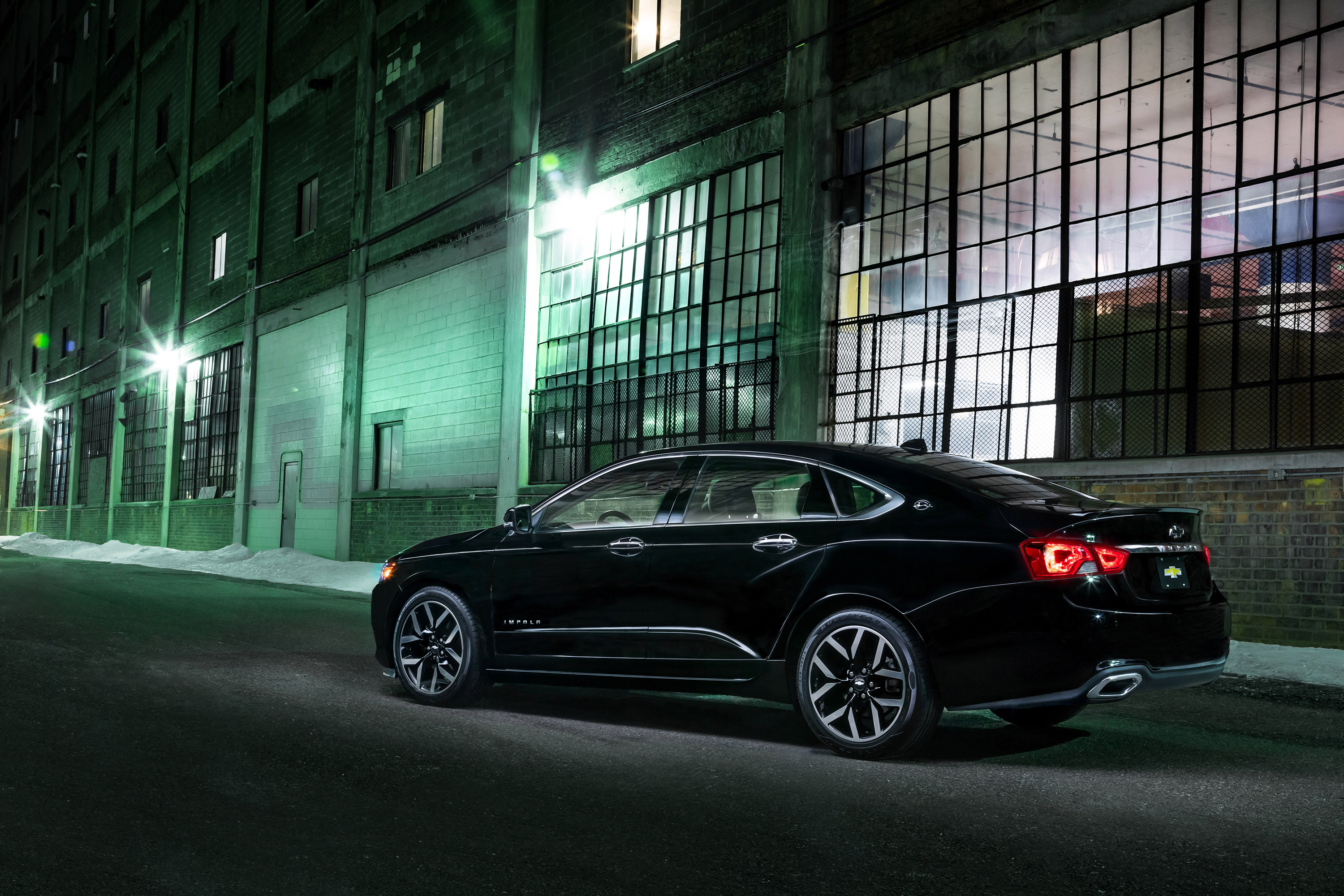 Chevrolet Impala Midnight Edition photo #3