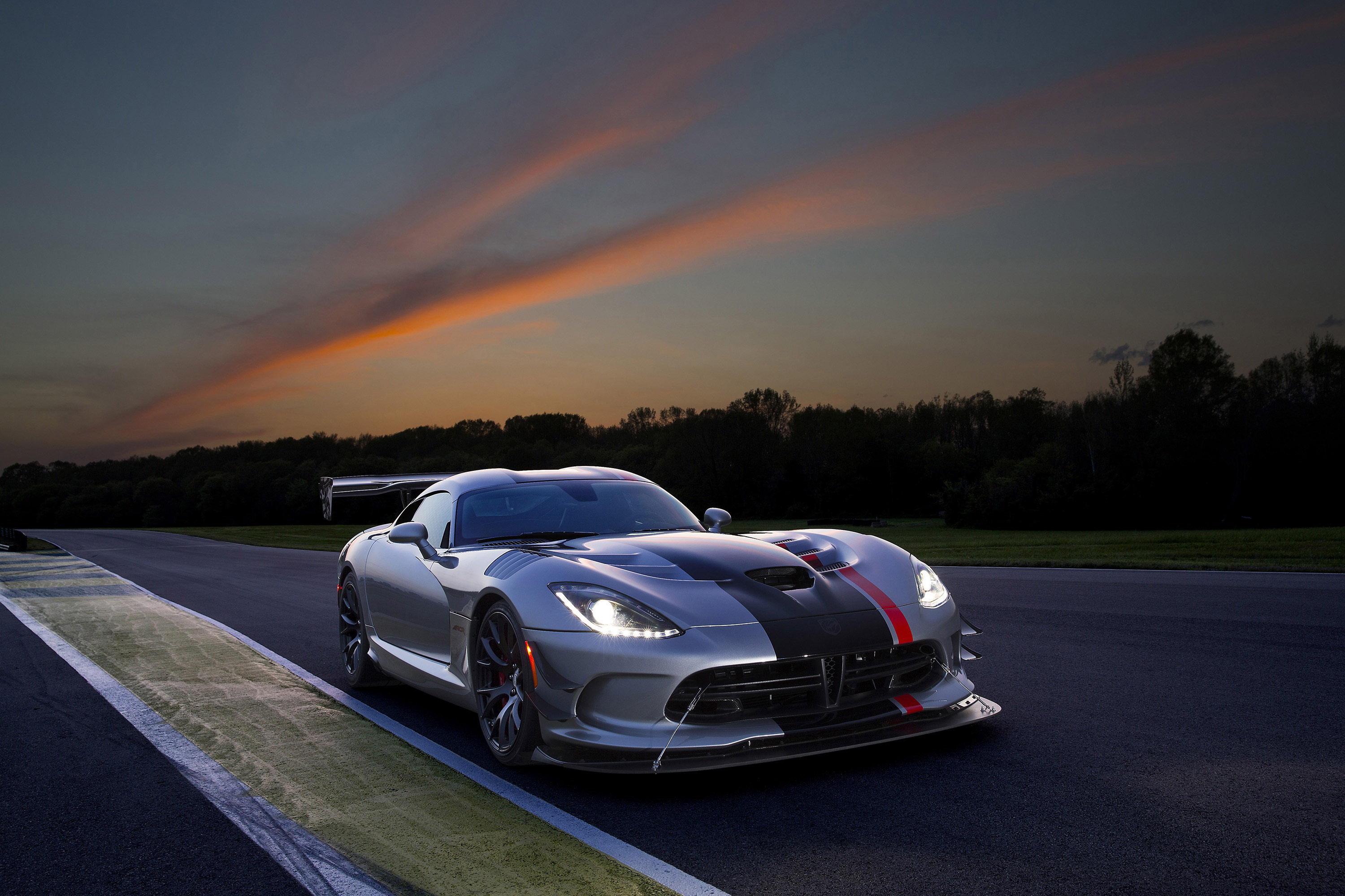 Dodge Viper ACR photo #2