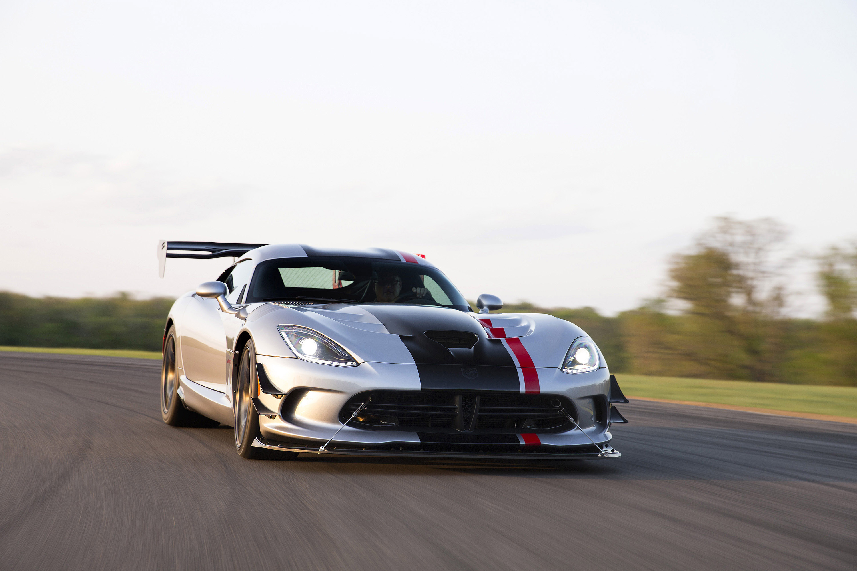 Dodge Viper ACR photo #3