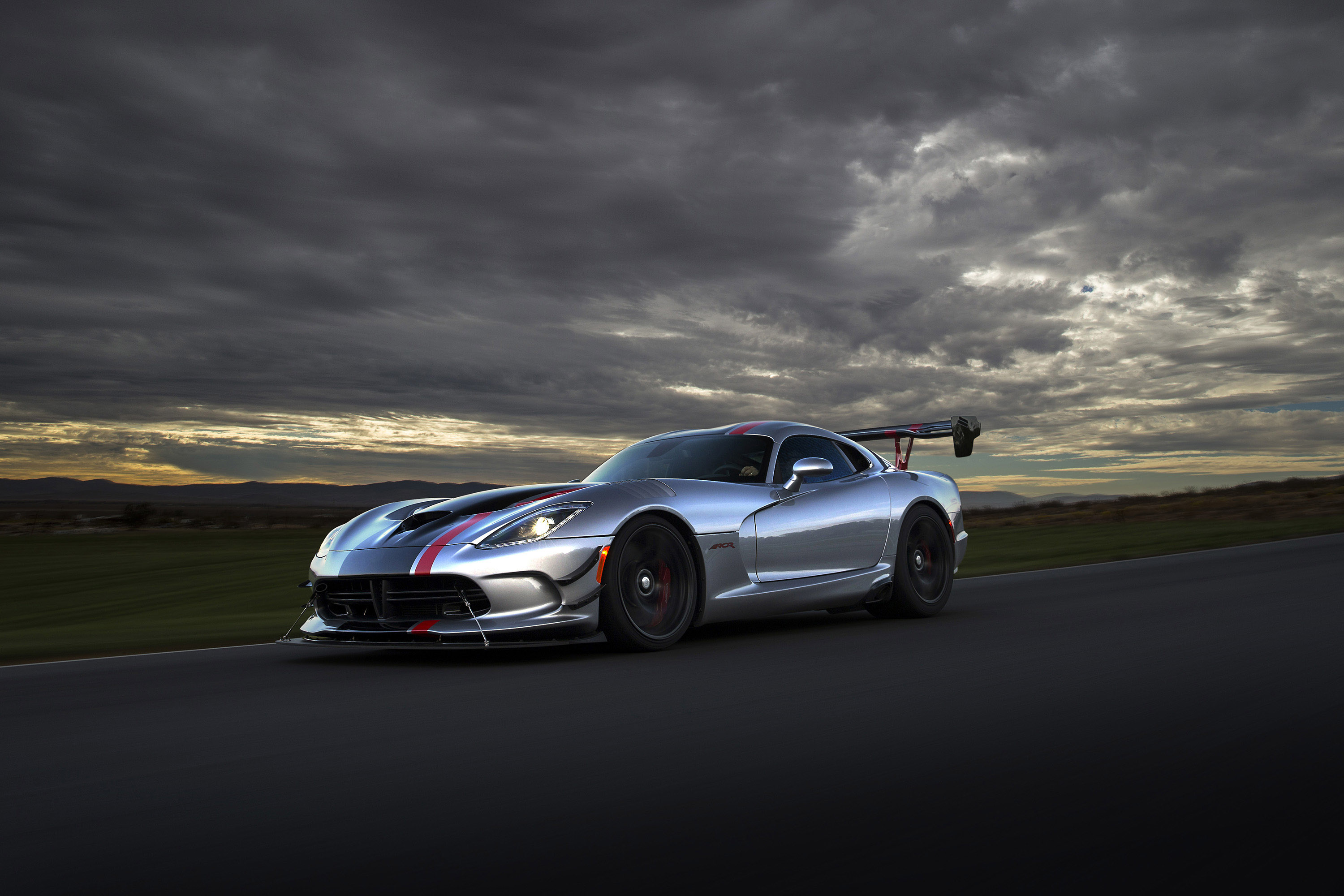 Dodge Viper ACR photo #25