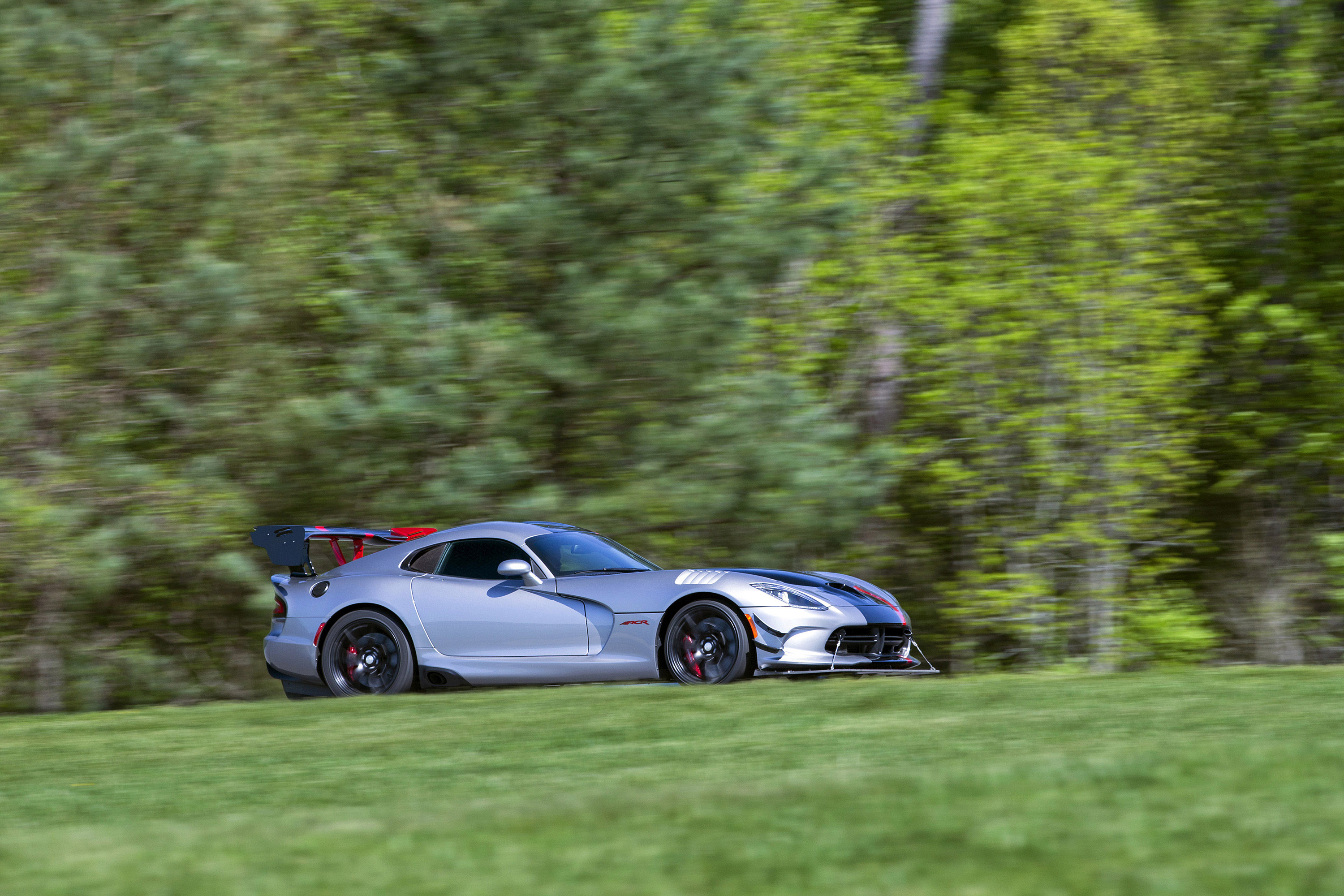 Dodge Viper ACR photo #34