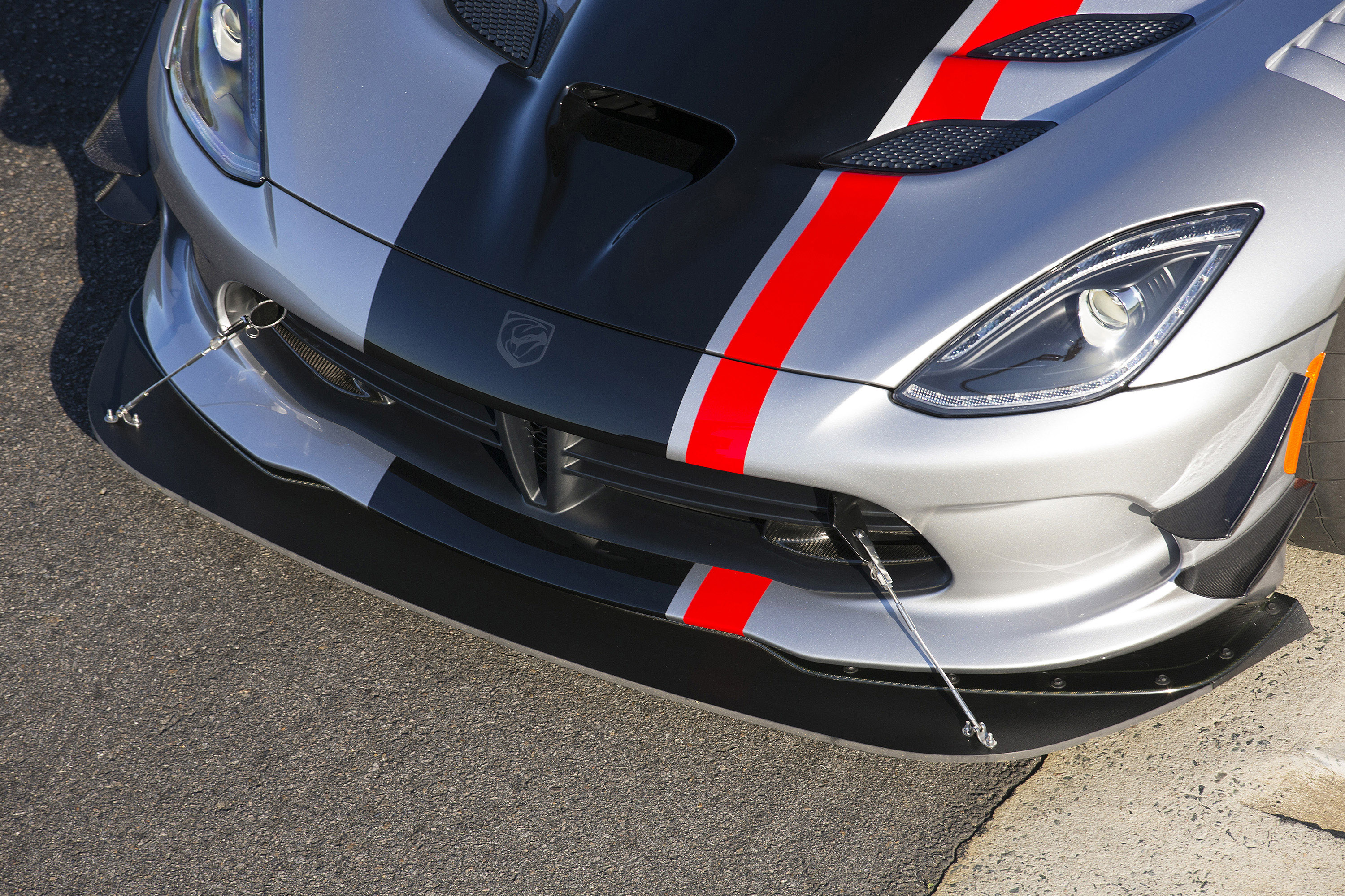 Dodge Viper ACR photo #48
