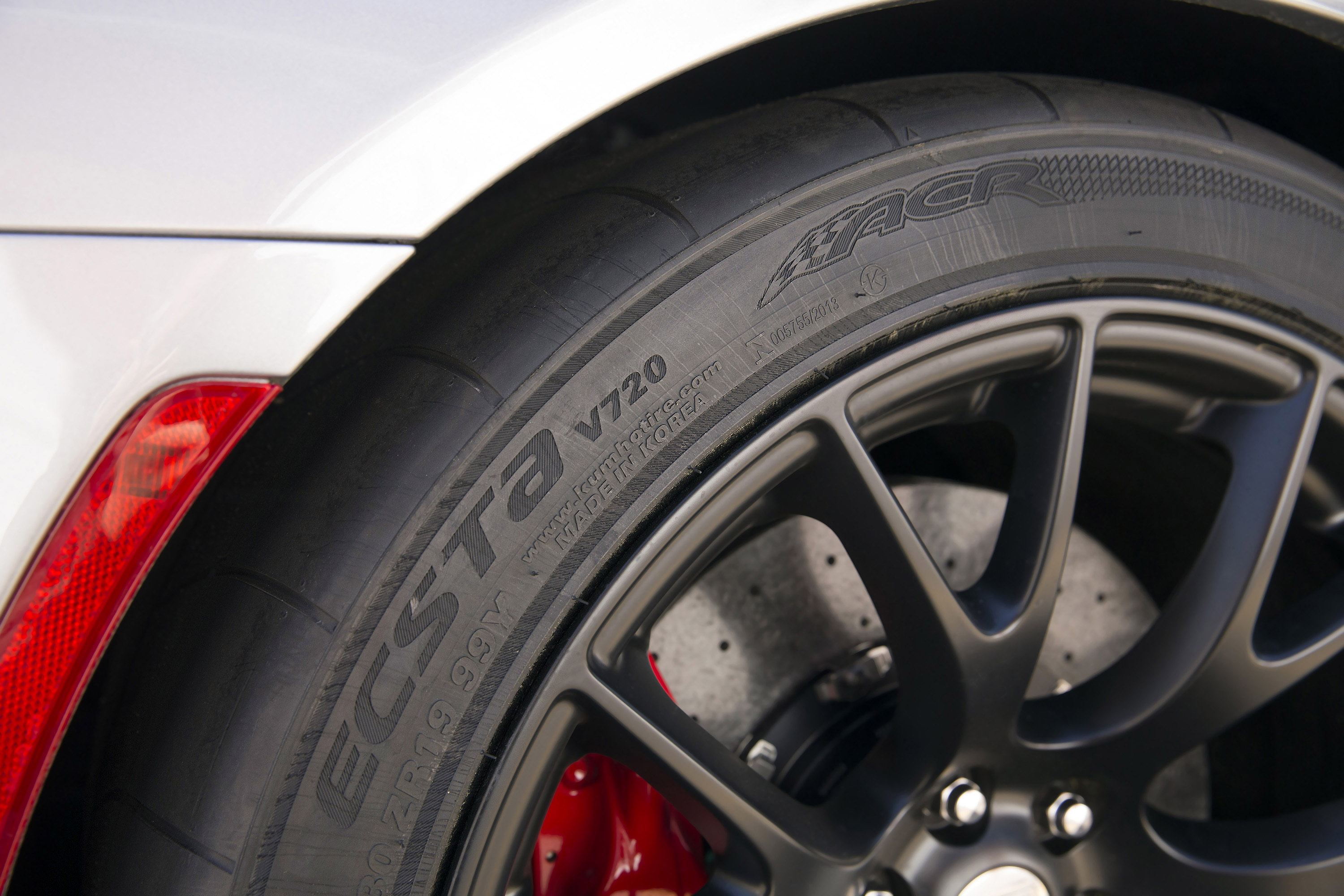 Dodge Viper ACR photo #53