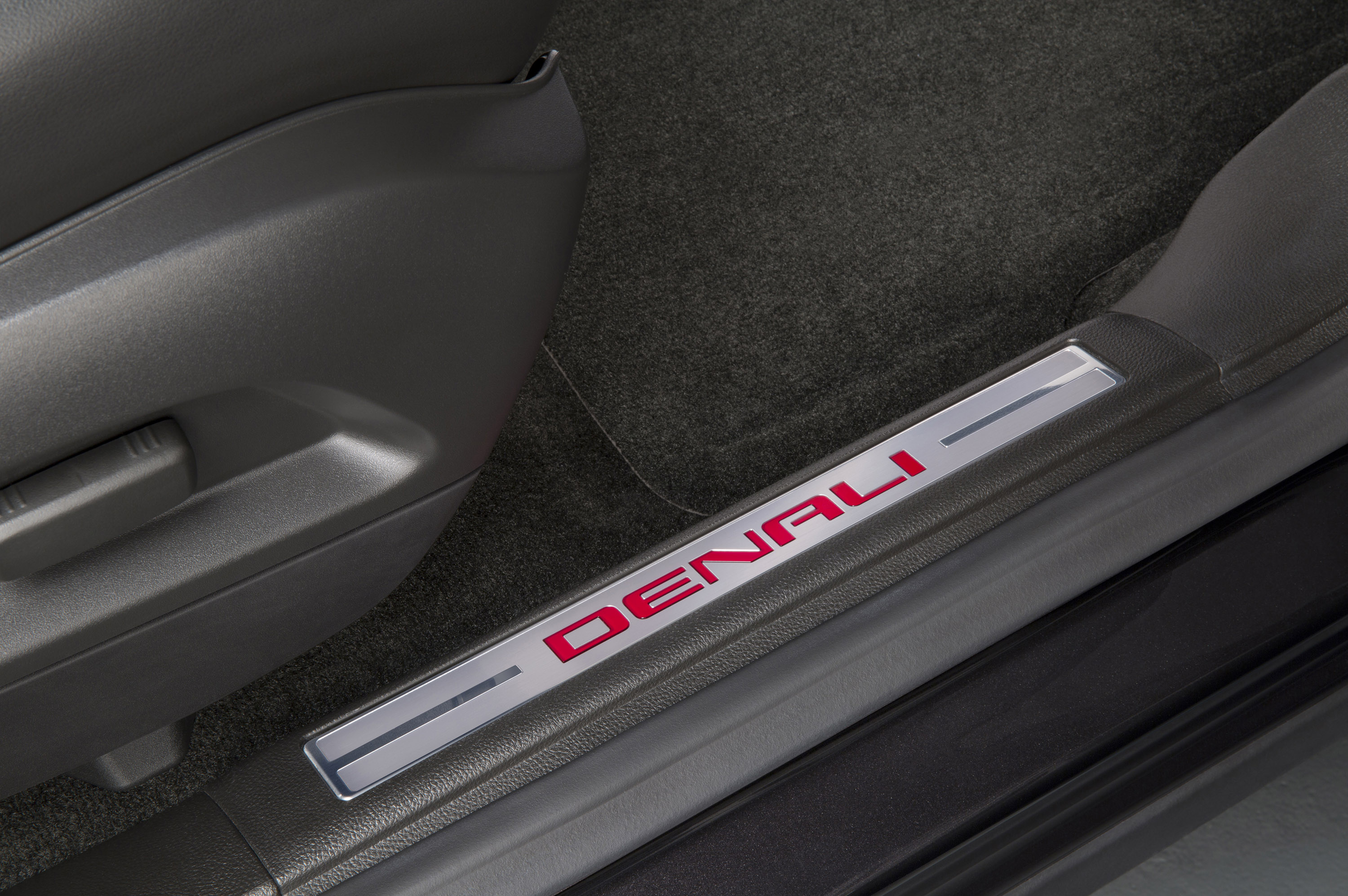 GMC Terrain Denali photo #6