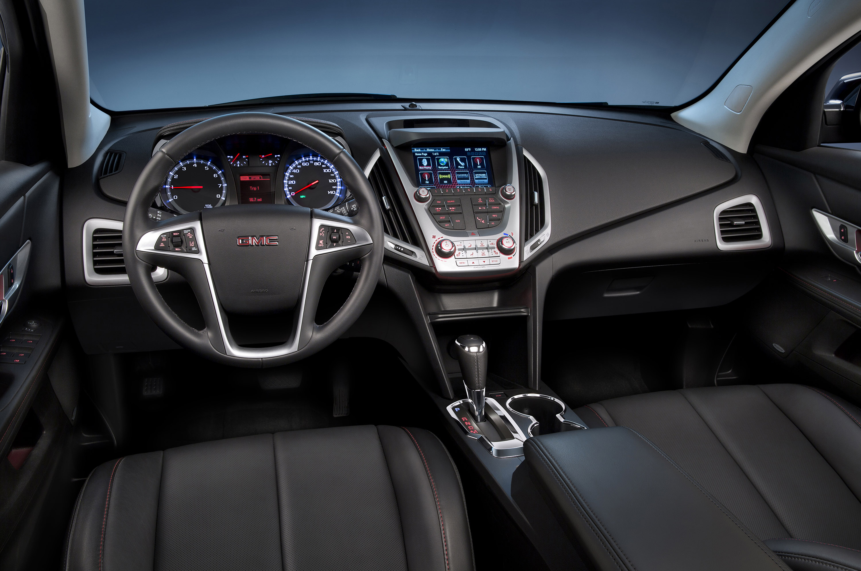 GMC Terrain photo #5