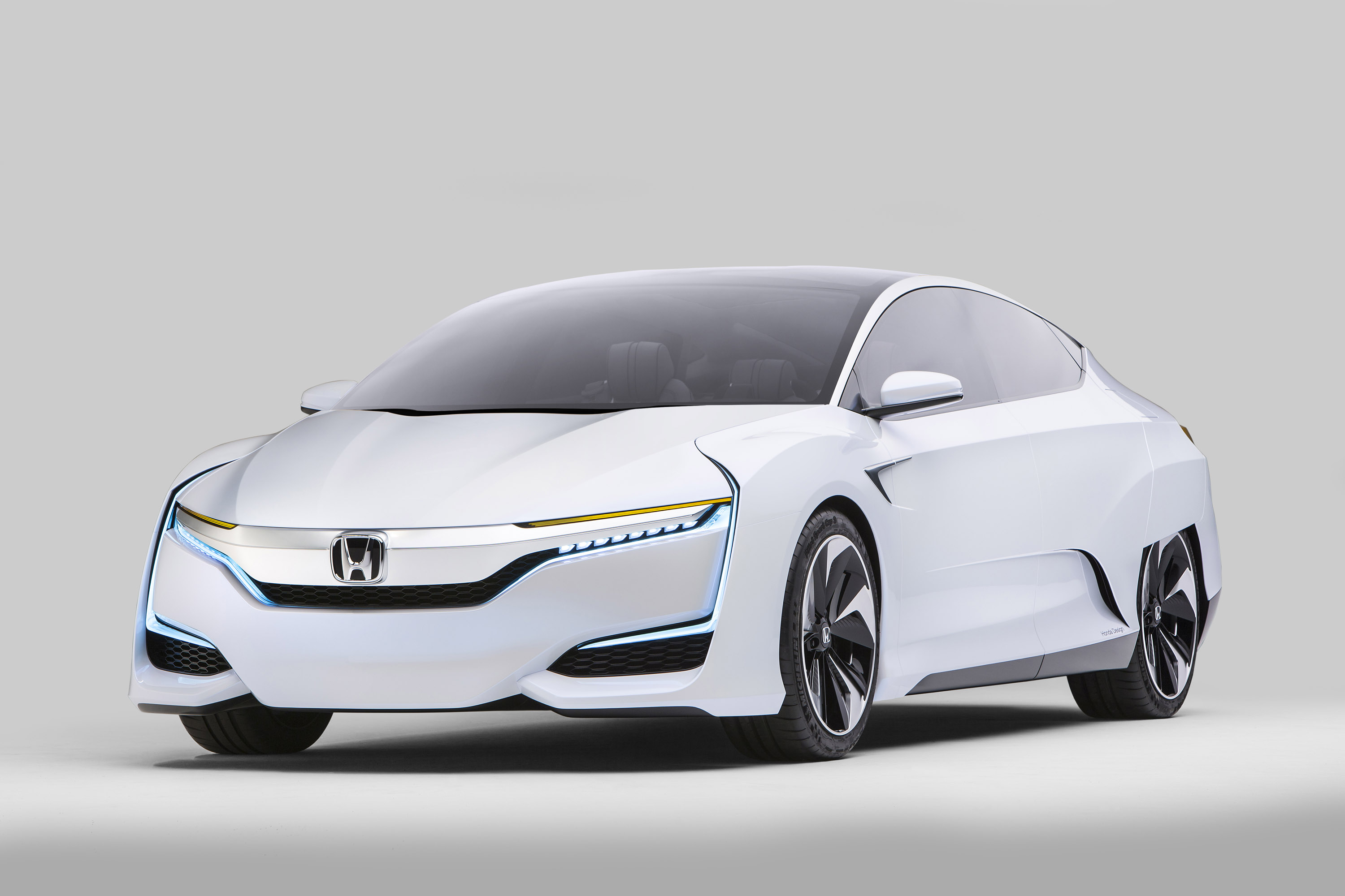 Honda FCV Concept photo #1