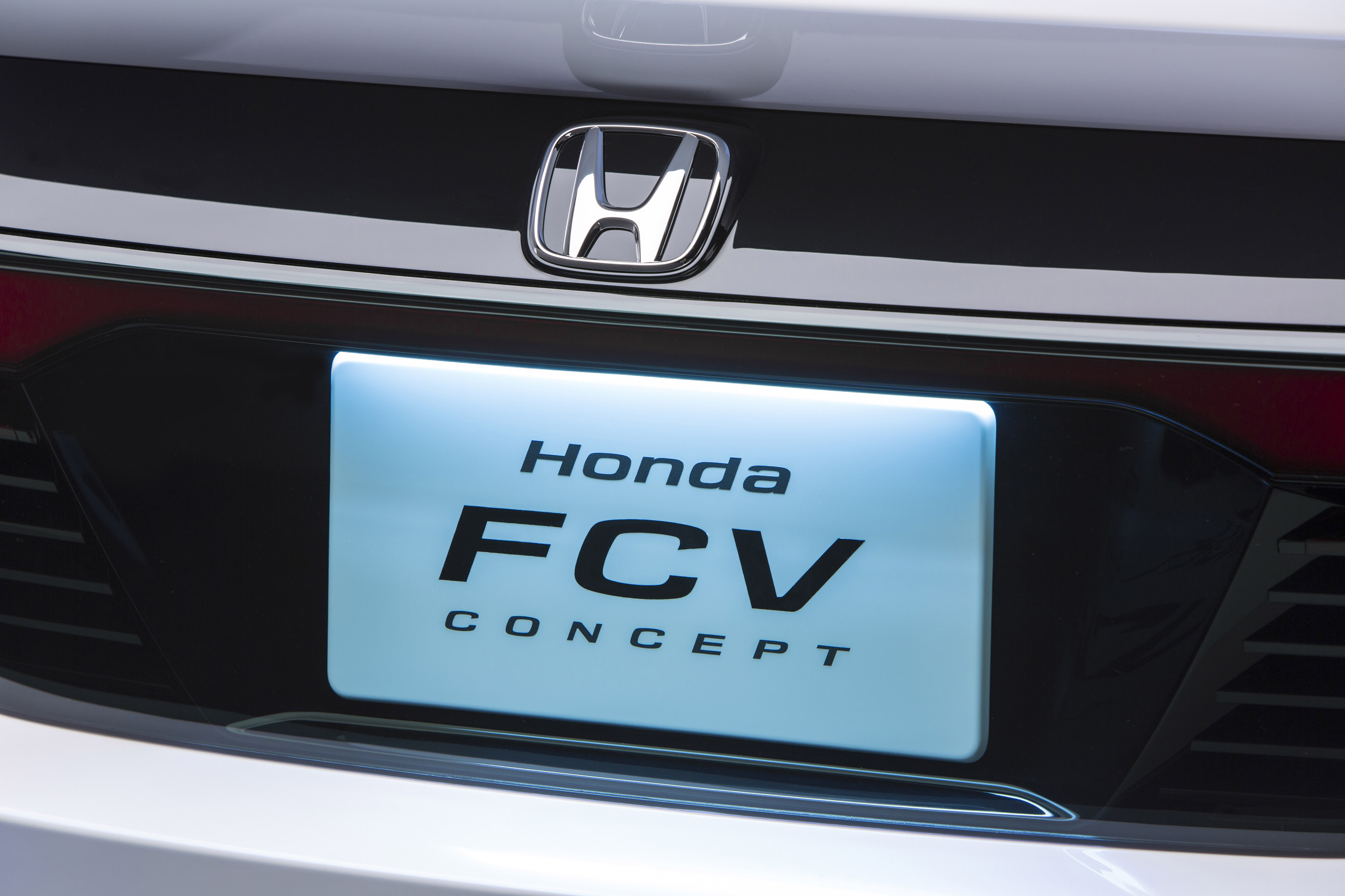 Honda FCV Concept photo #15