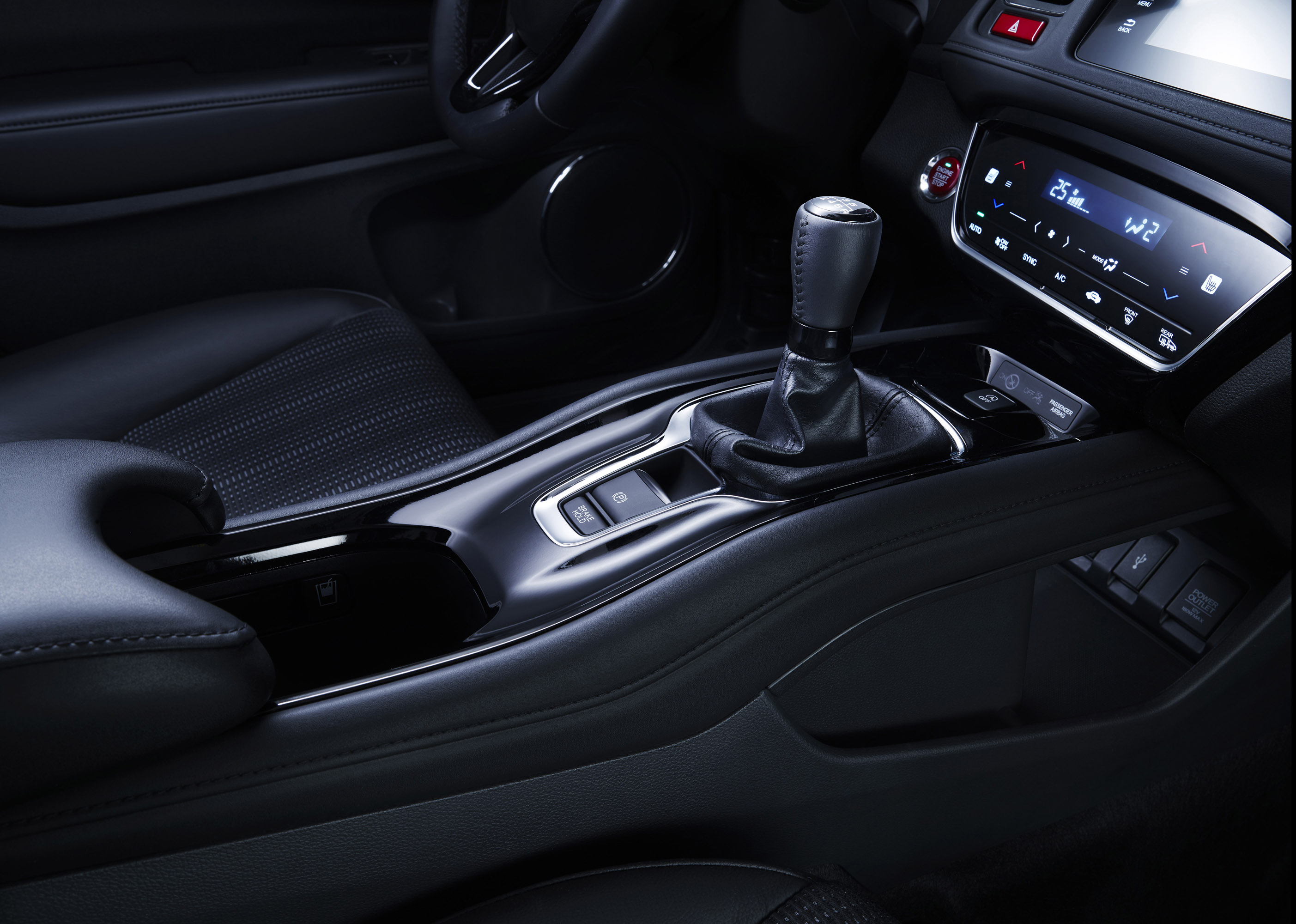 Honda HR-V EU-Version photo #16