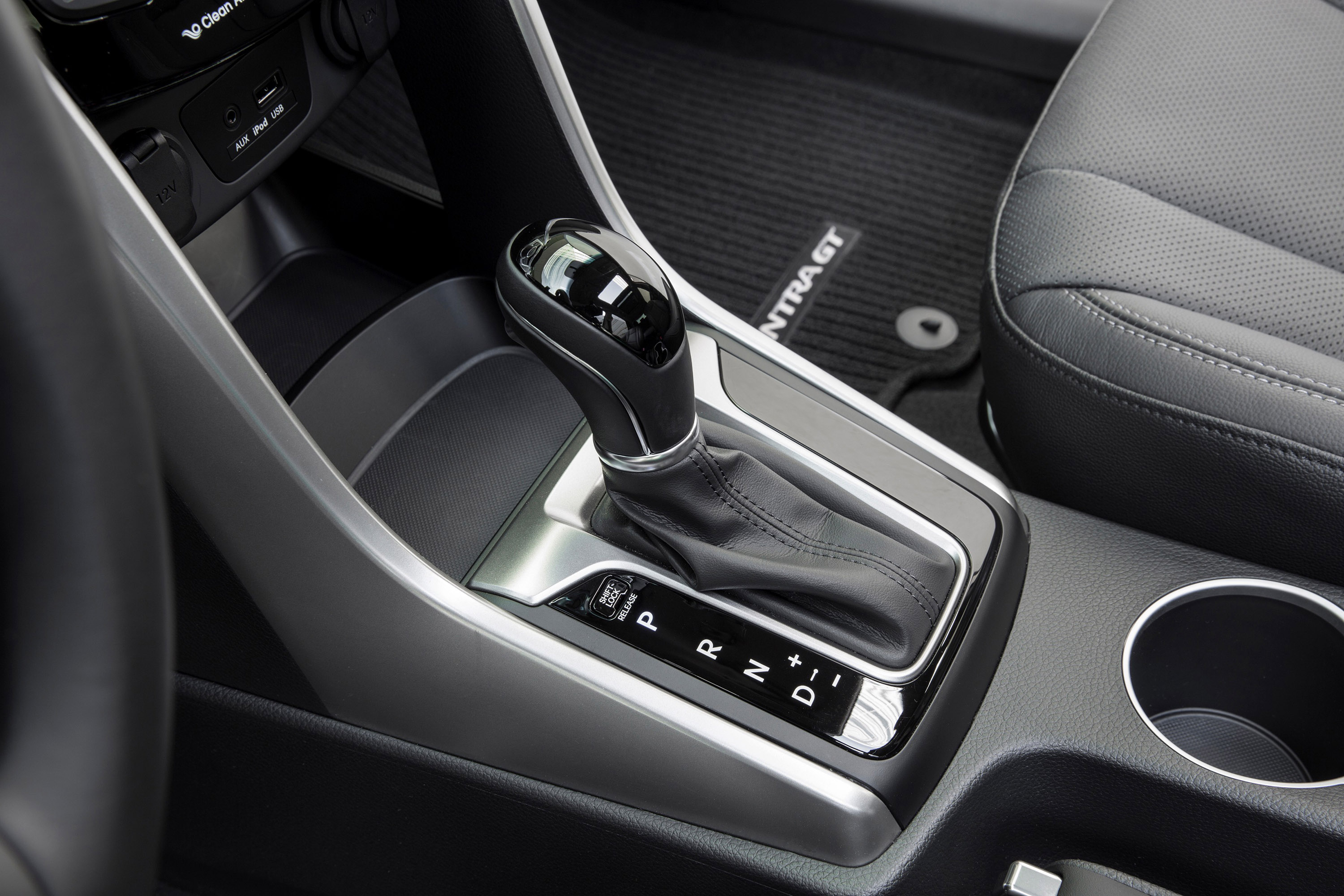 Hyundai Elantra GT photo #42