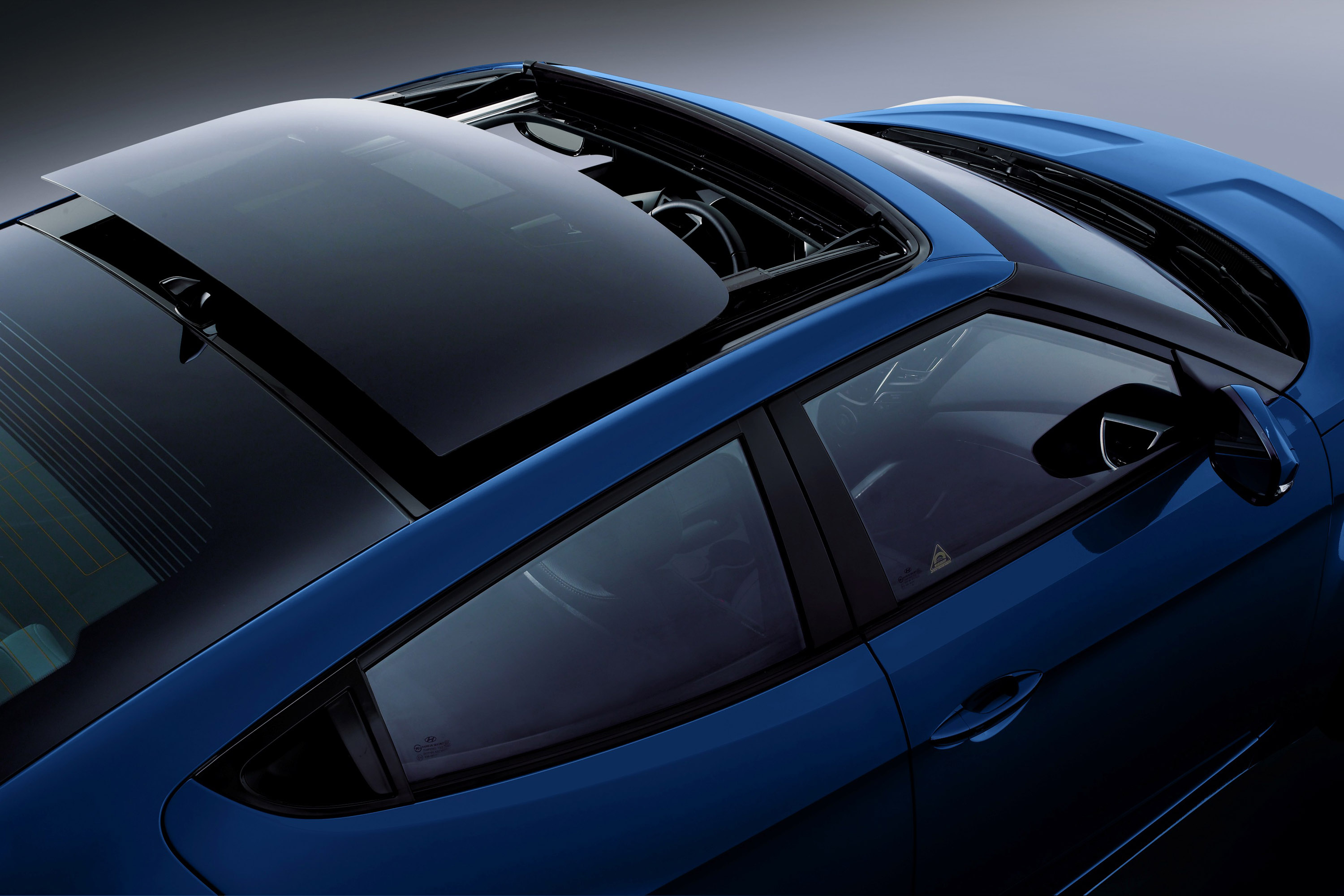 Hyundai Veloster photo #49