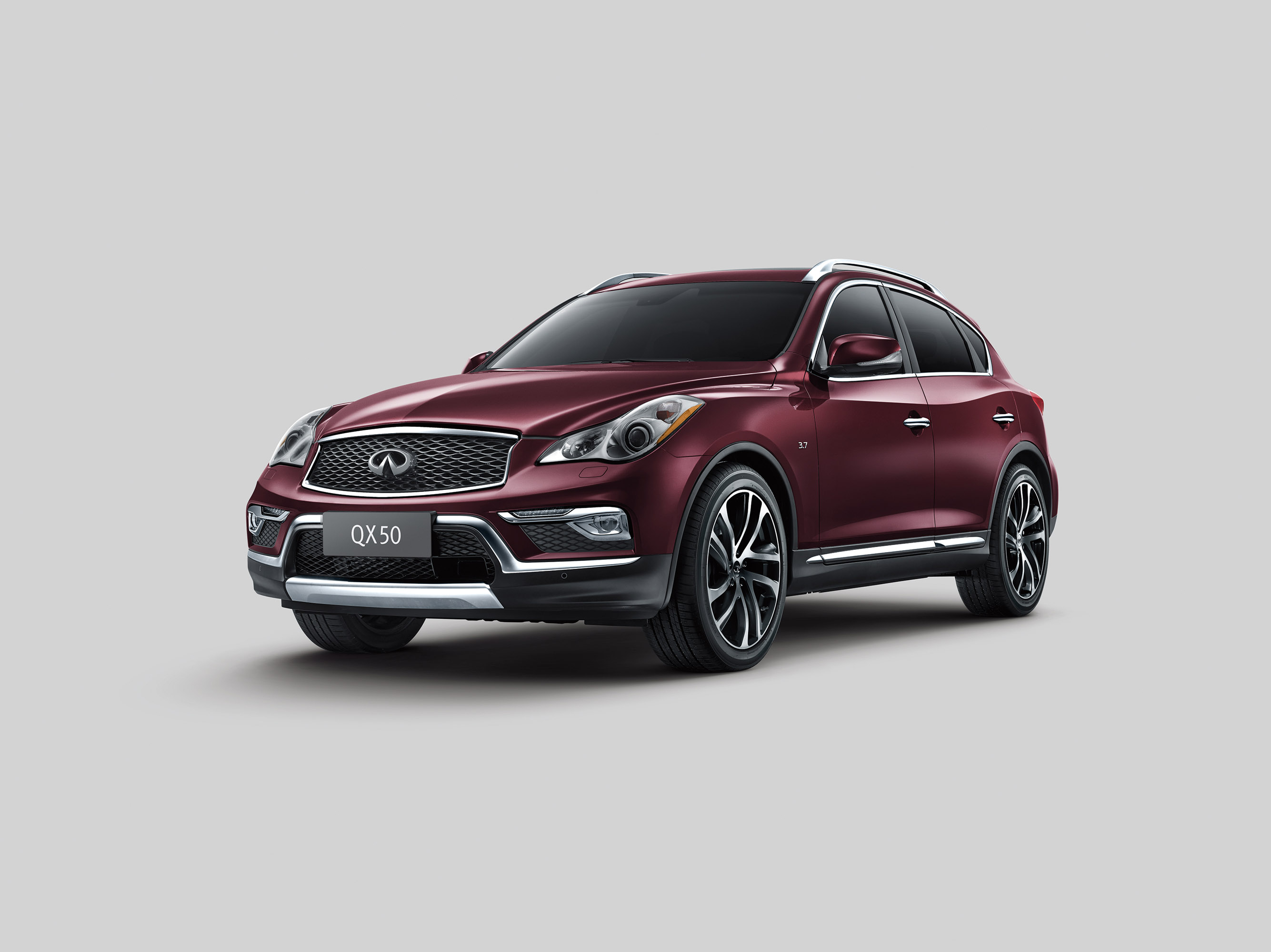 Infiniti QX50 photo #1