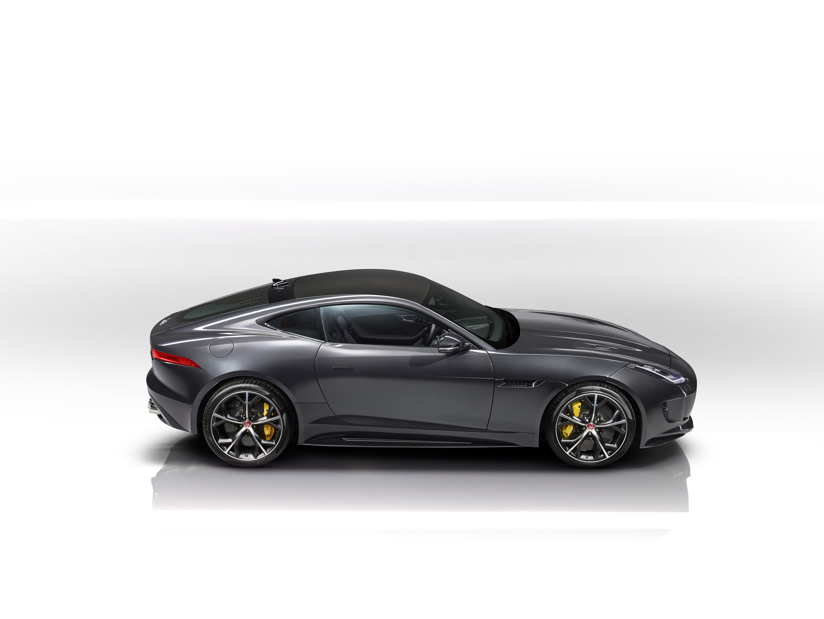 Jaguar F-Type photo #19