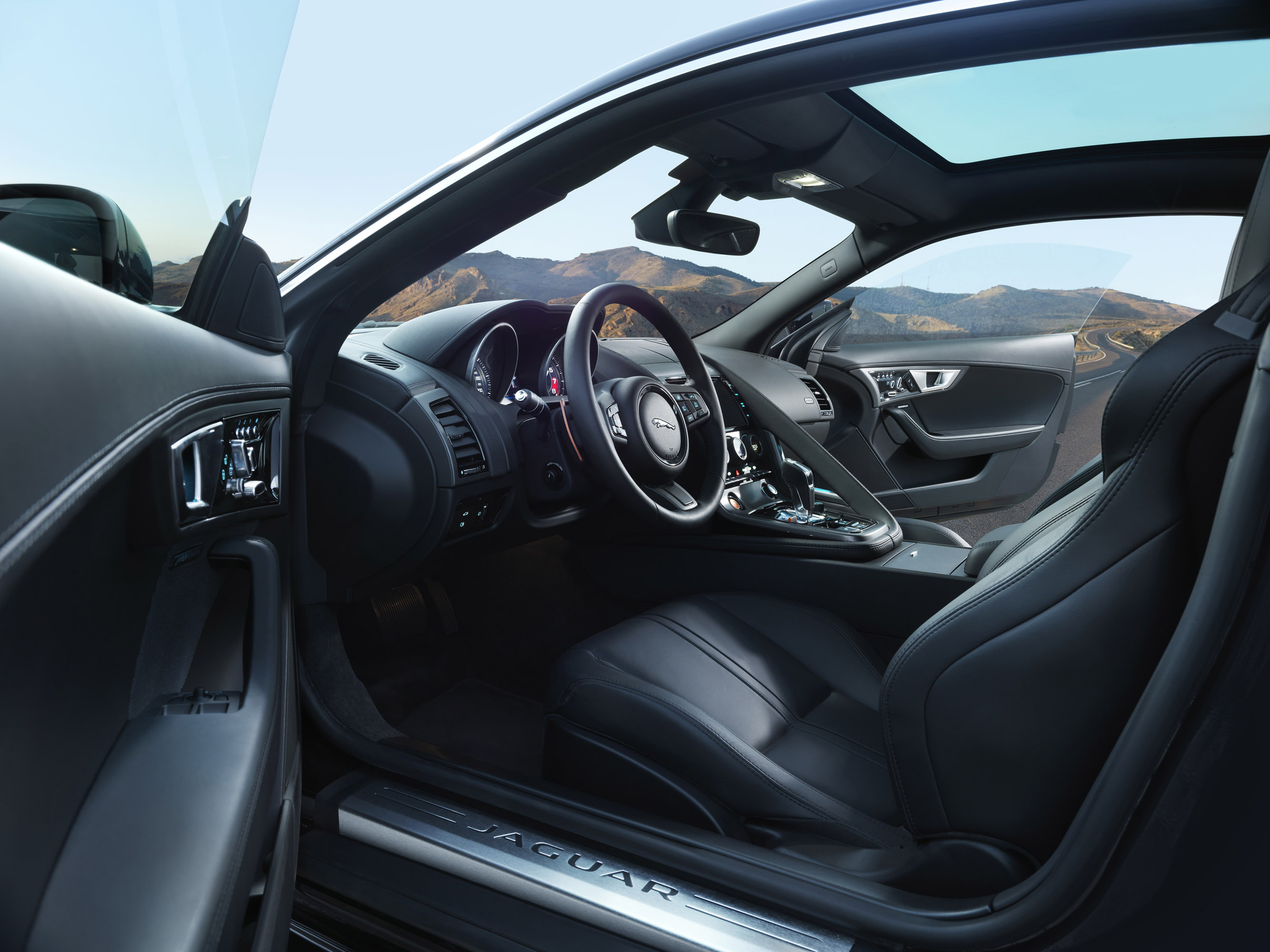 Jaguar F-Type photo #69