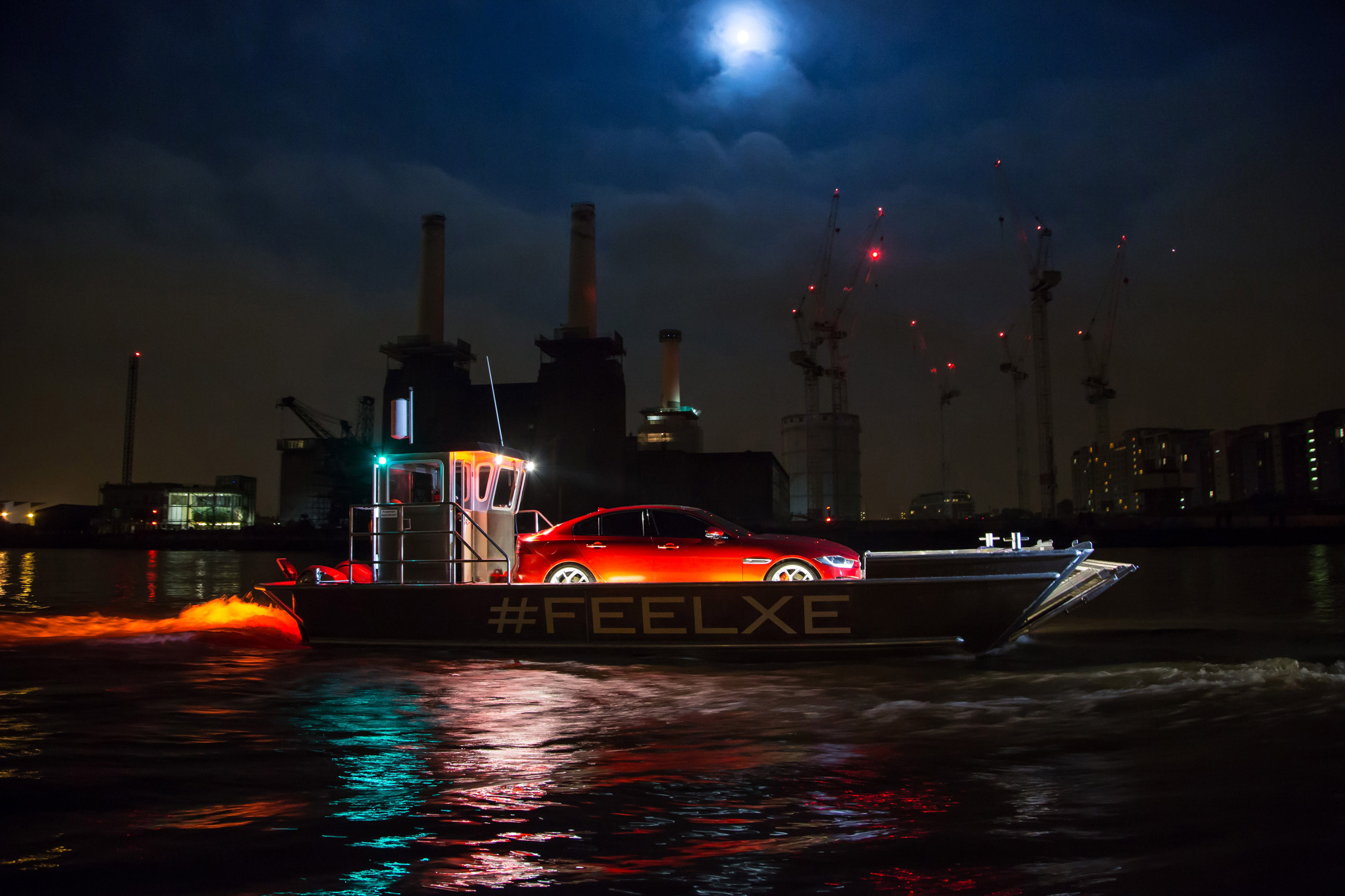 Jaguar XE S photo #15
