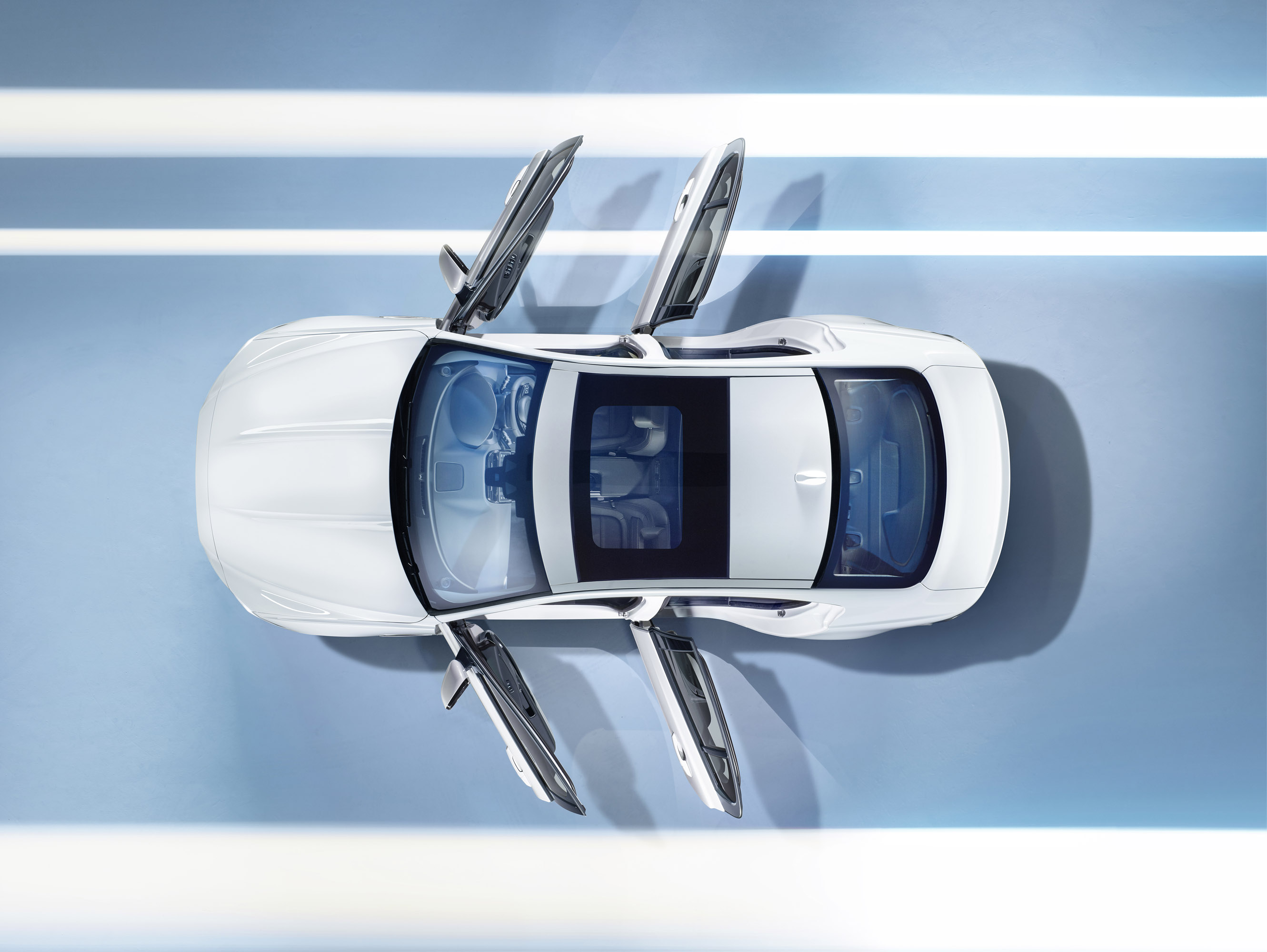Jaguar XE photo #22