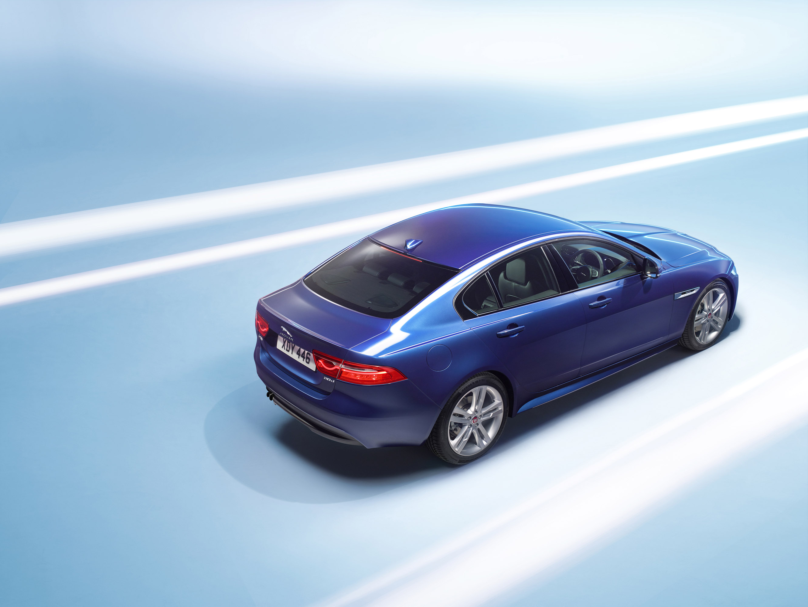 Jaguar XE photo #46