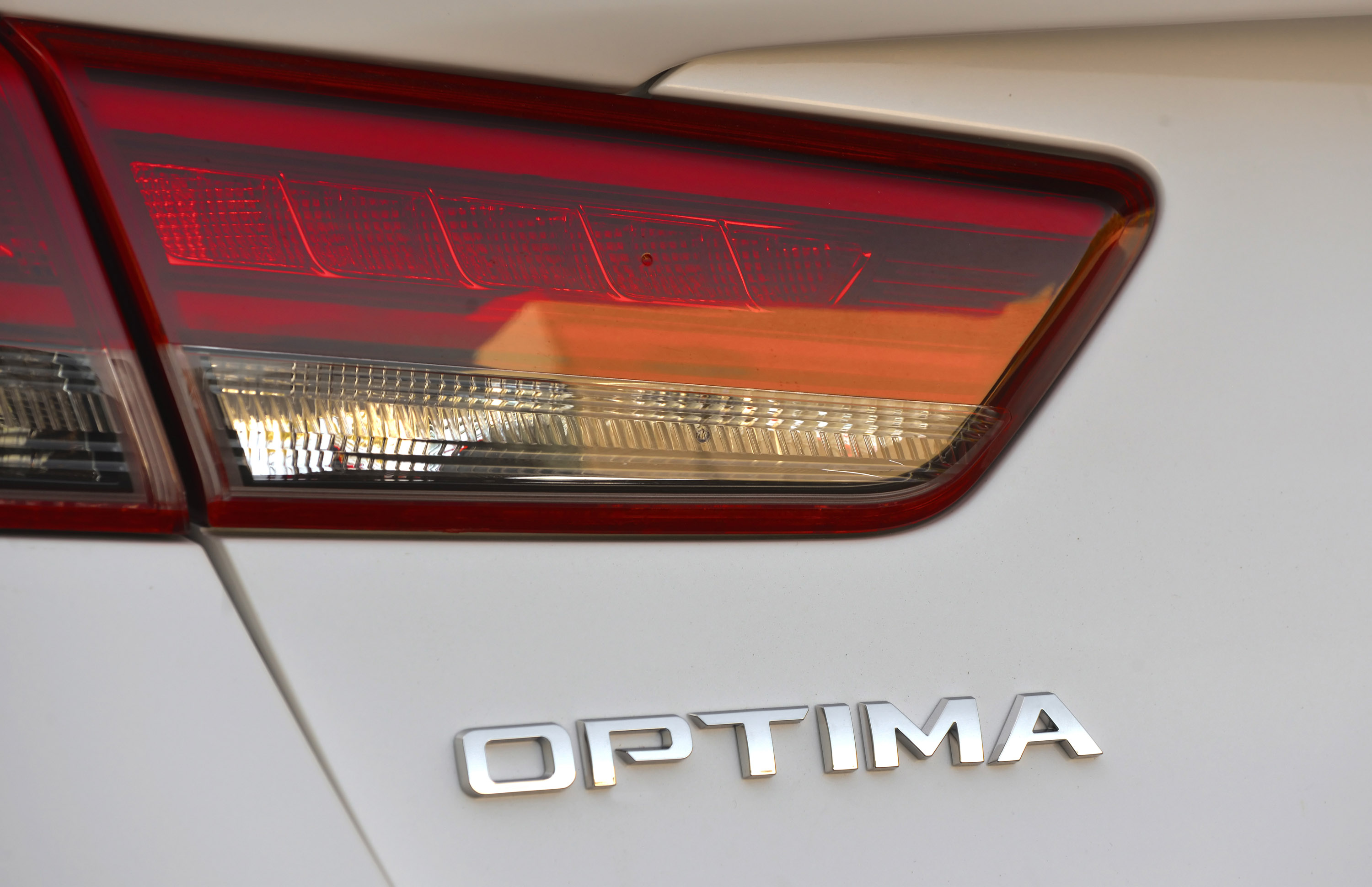 Kia Optima photo #17