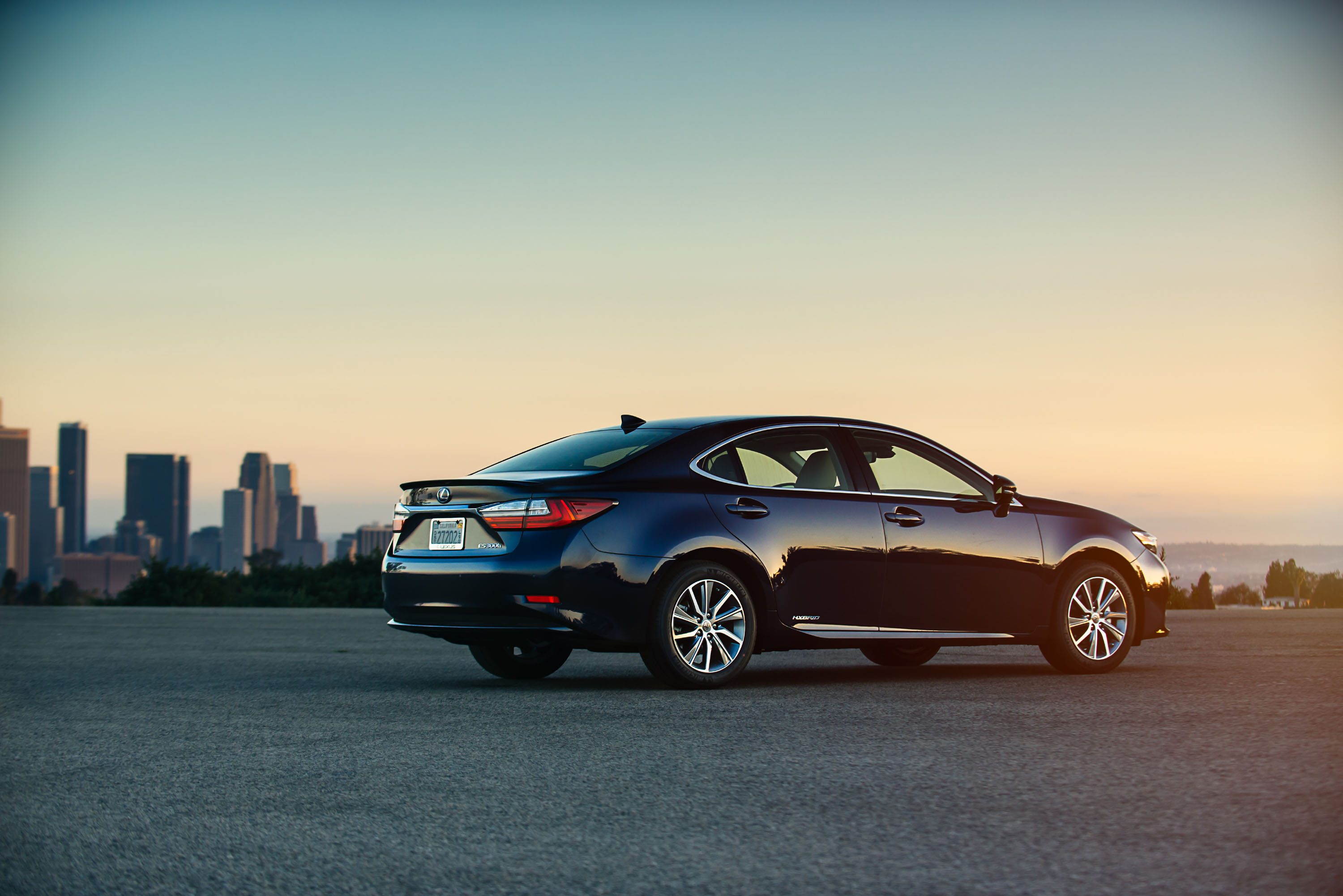 Lexus ES300h photo #6