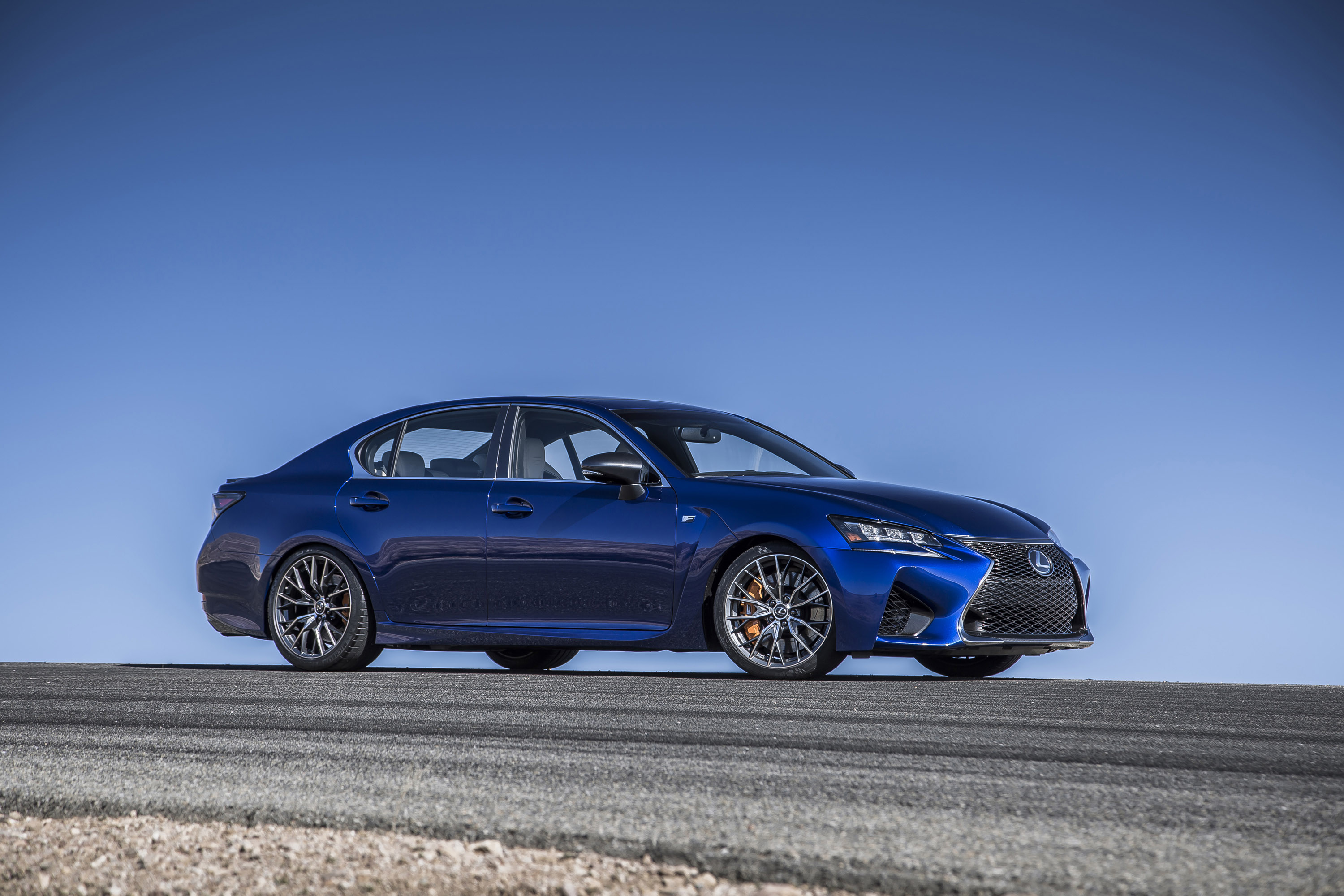 Lexus GS F photo #16