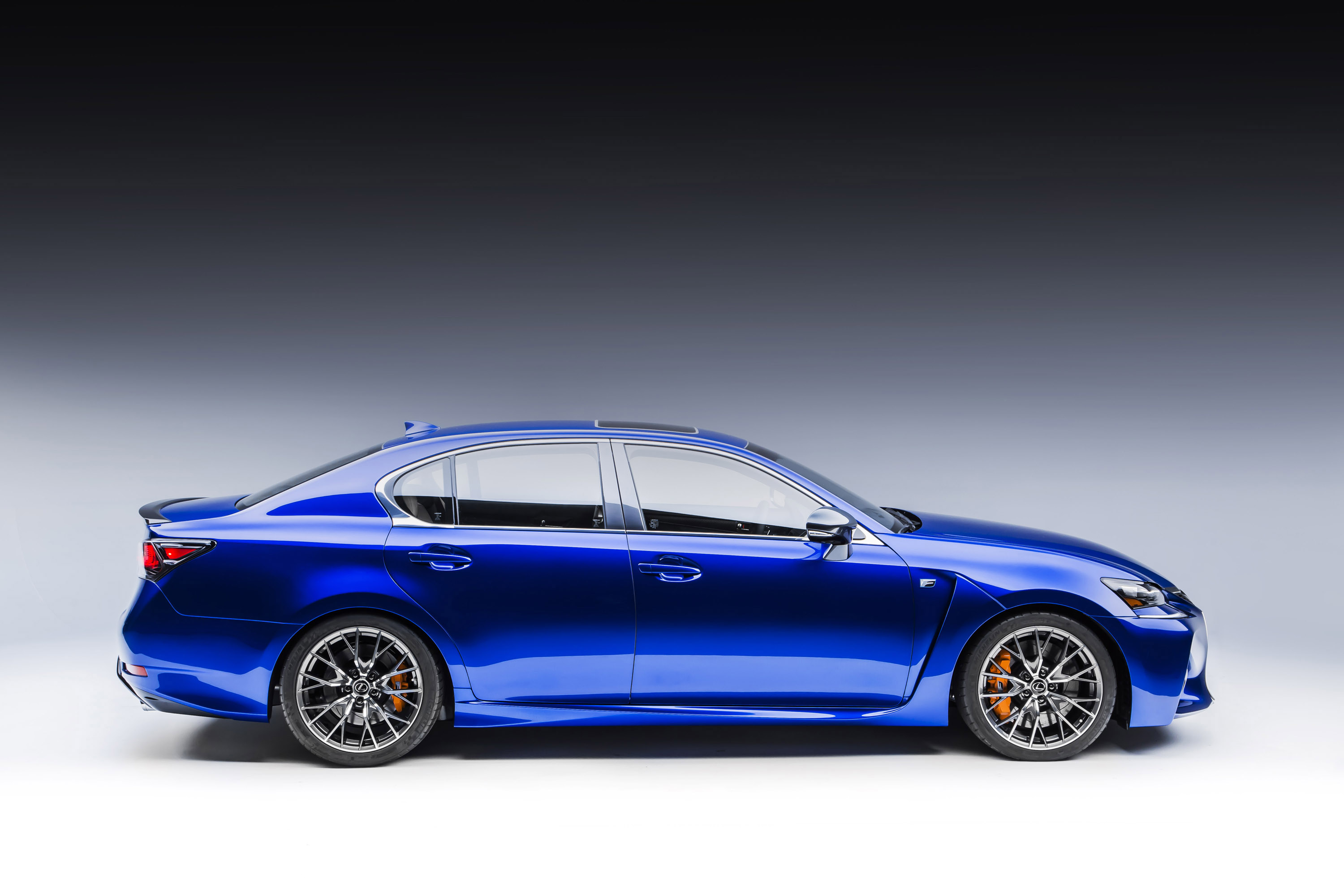 Lexus GS F photo #18