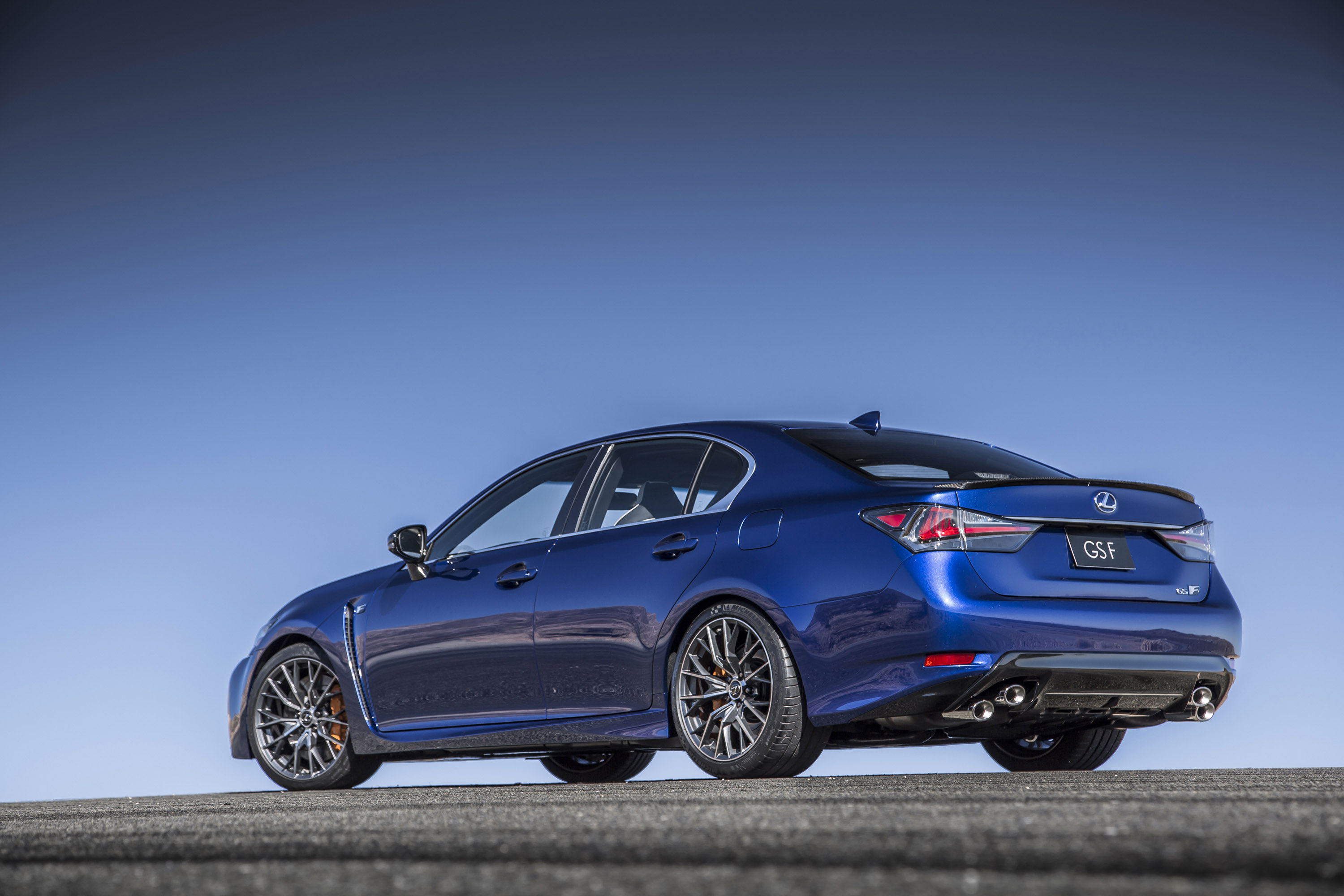 Lexus GS F photo #19