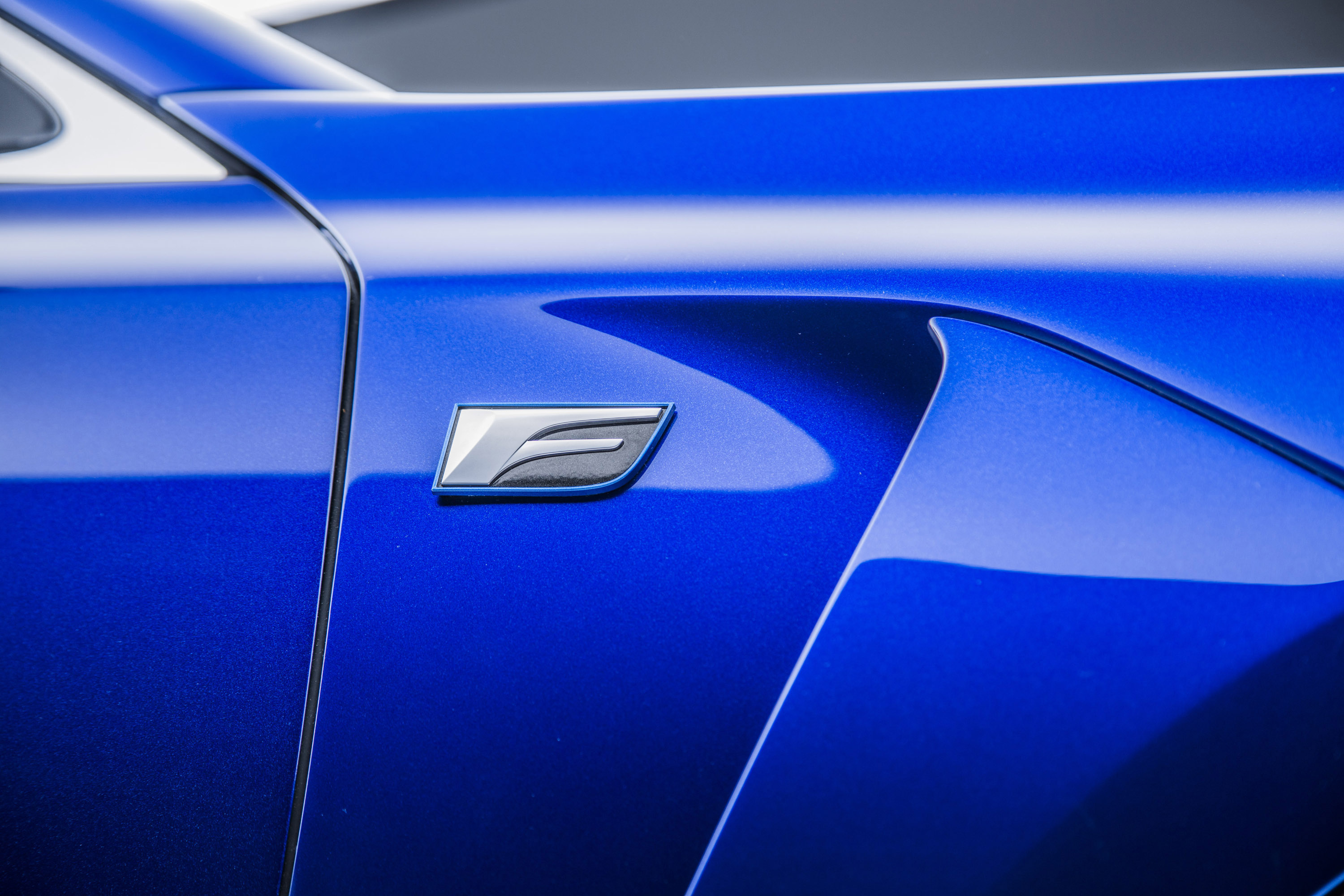 Lexus GS F photo #27