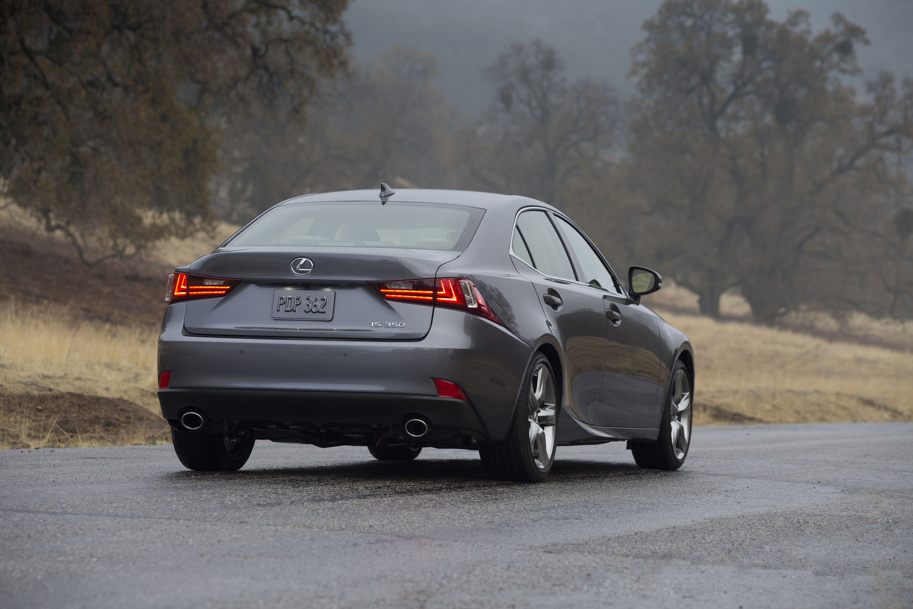 Lexus IS F-Sport photo #47
