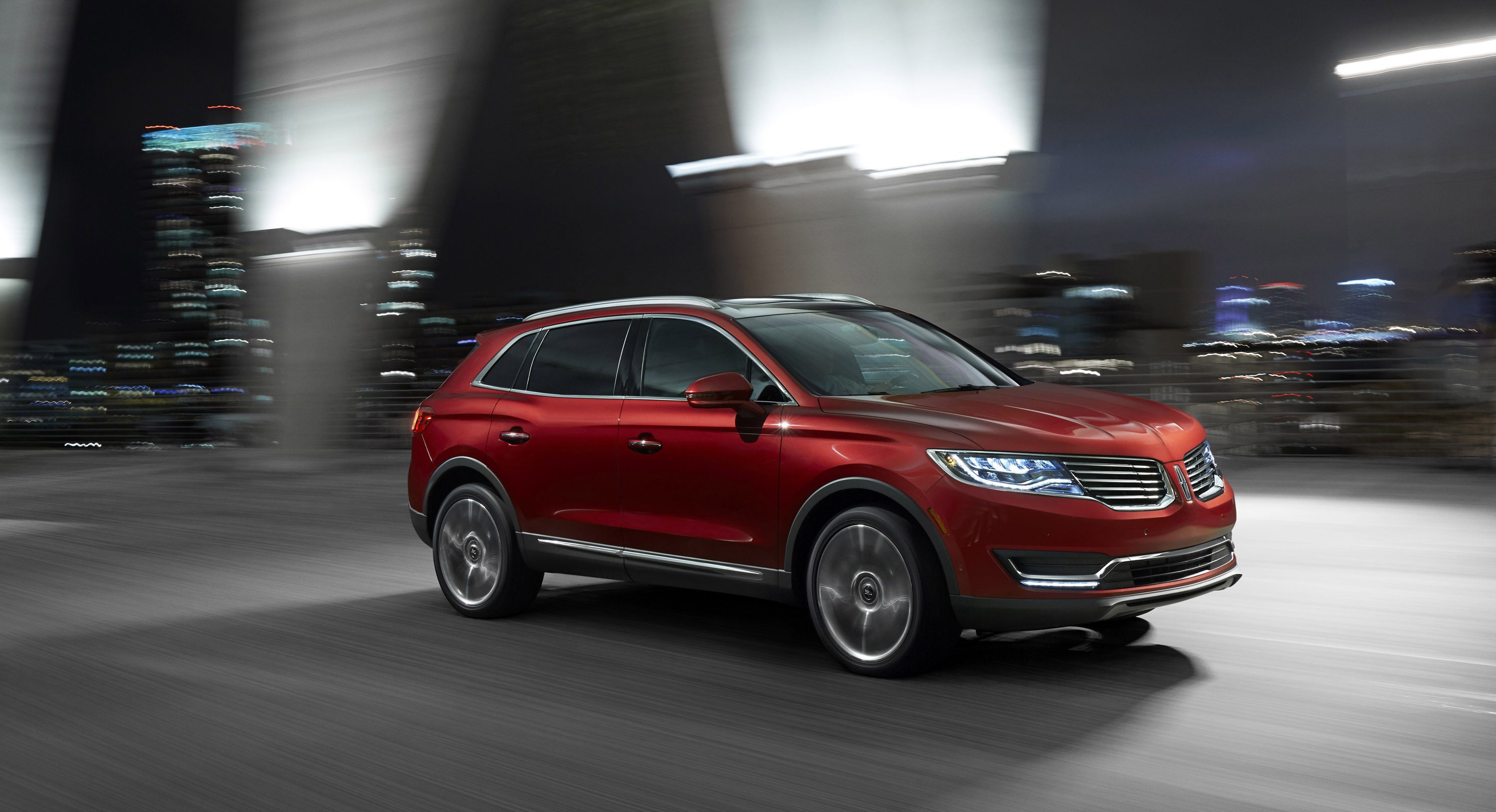 Lincoln MKX photo #2