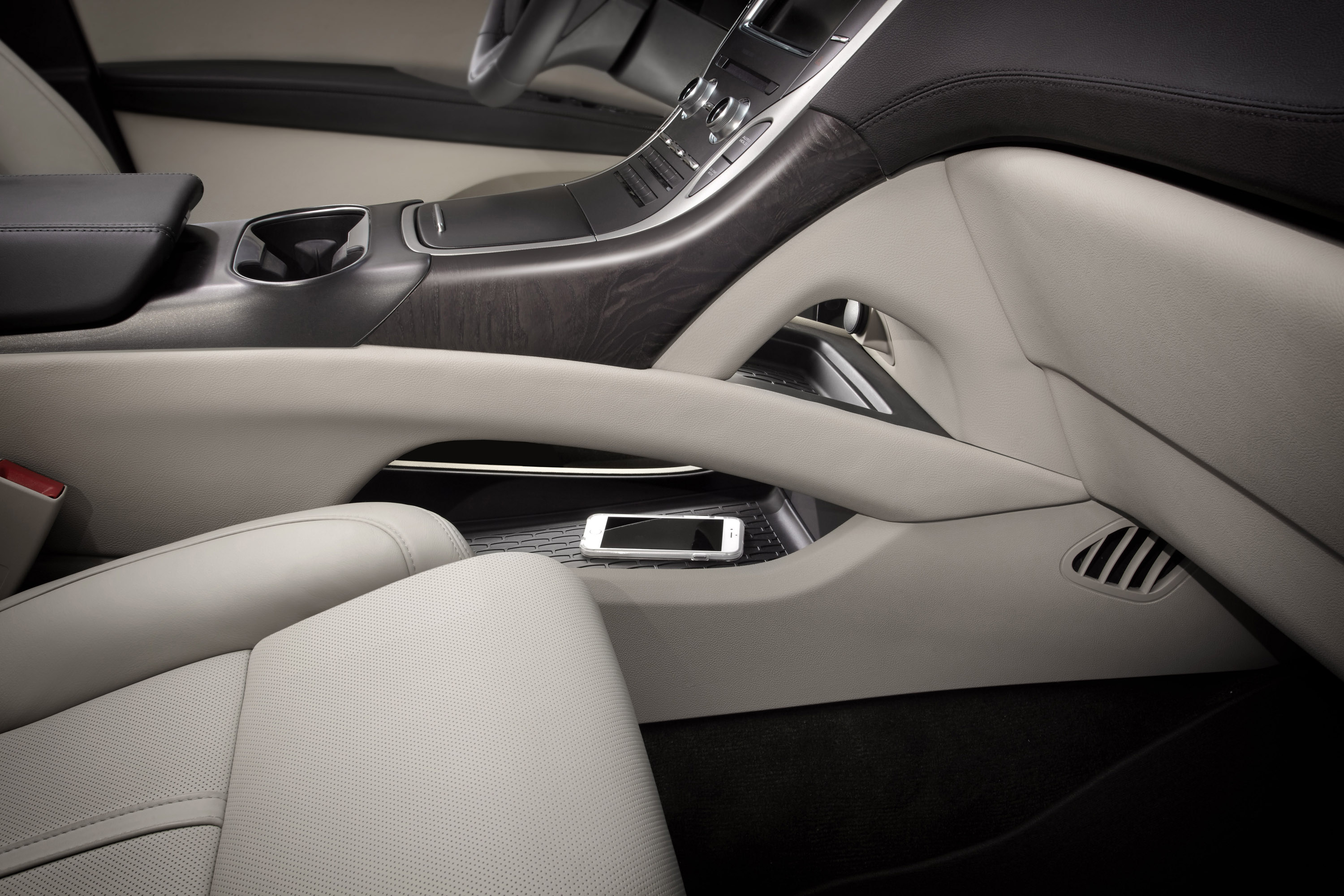 Lincoln MKX photo #21