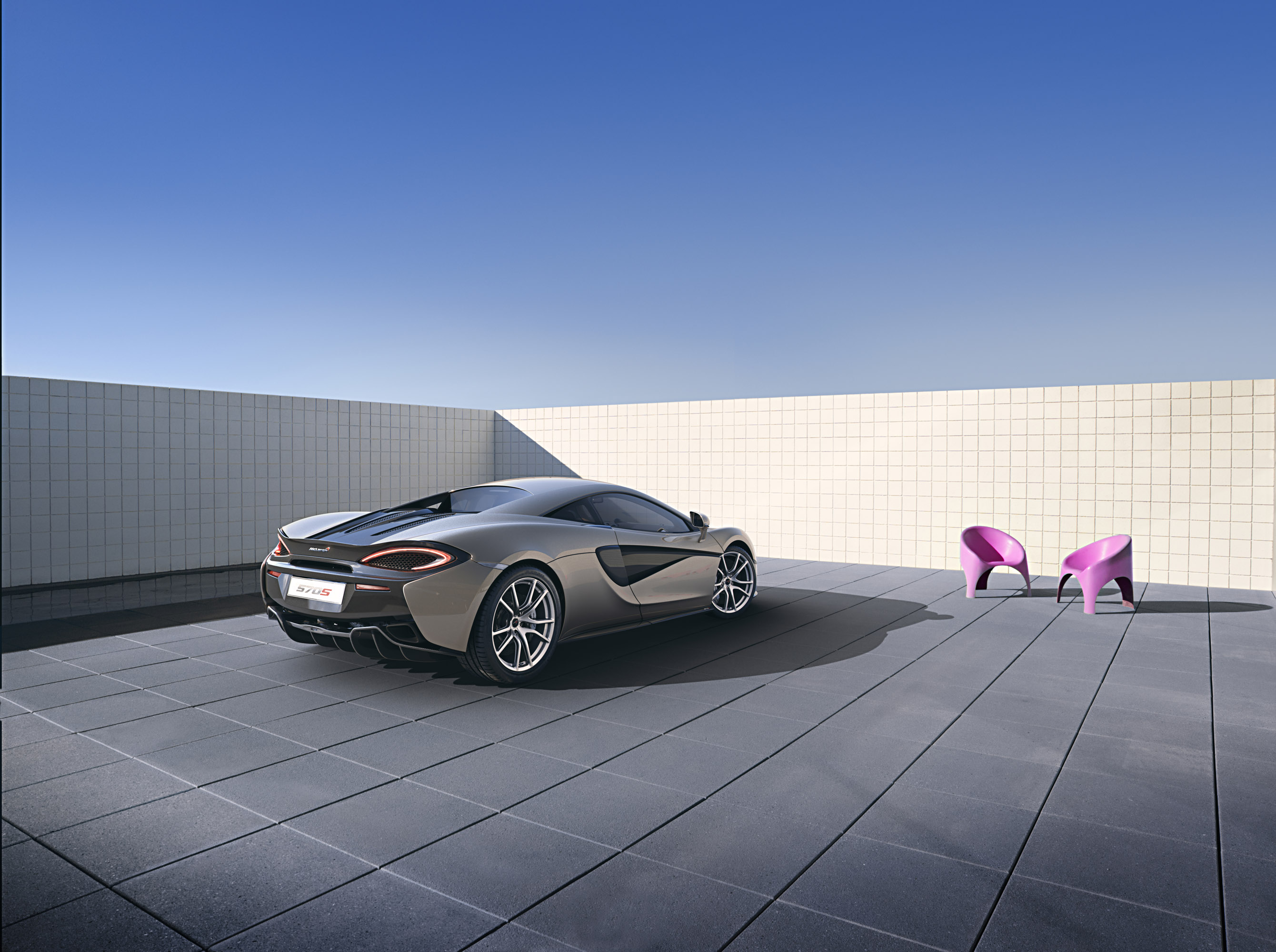 McLaren 570S Coupe photo #15