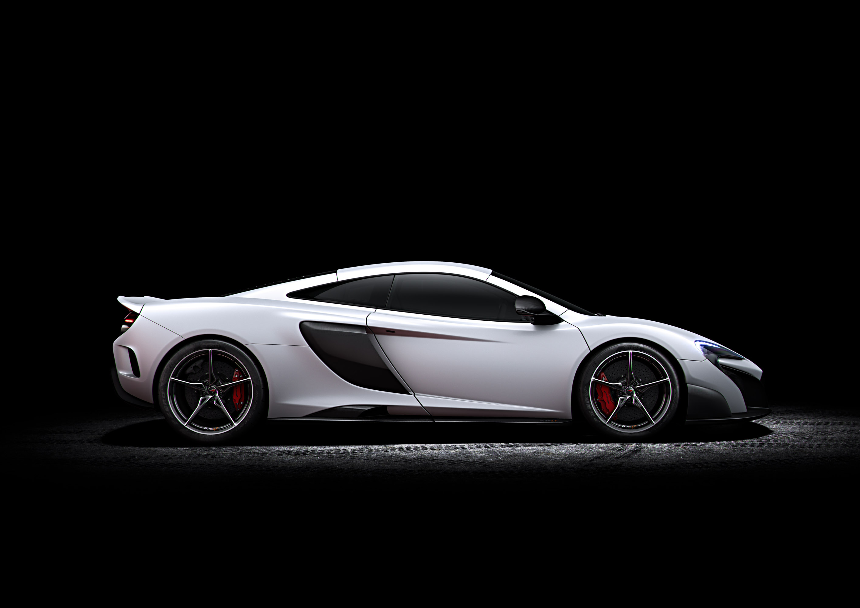 McLaren 675LT photo #3