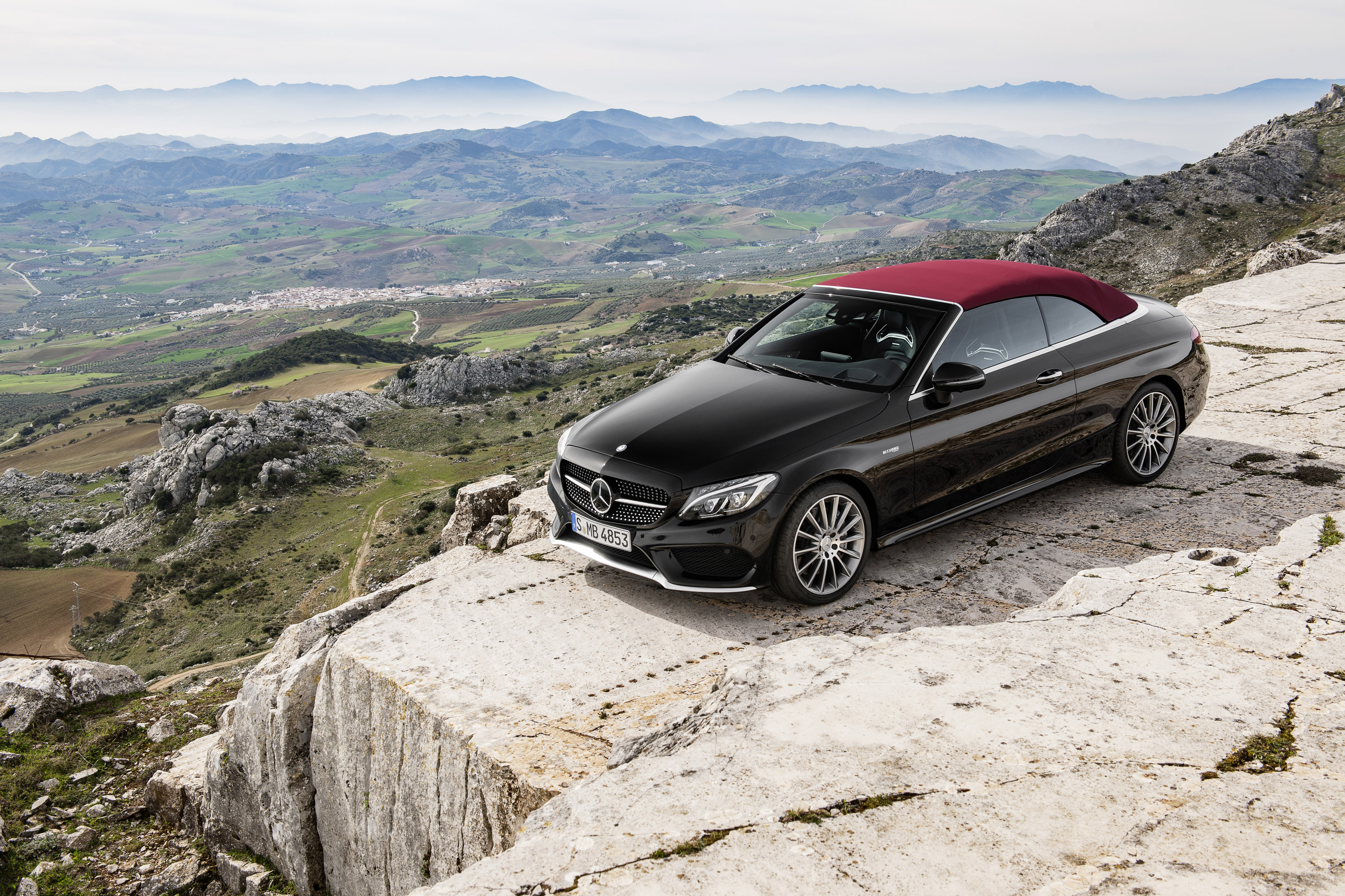 Mercedes-AMG C43 4MATIC Cabriolet photo #2