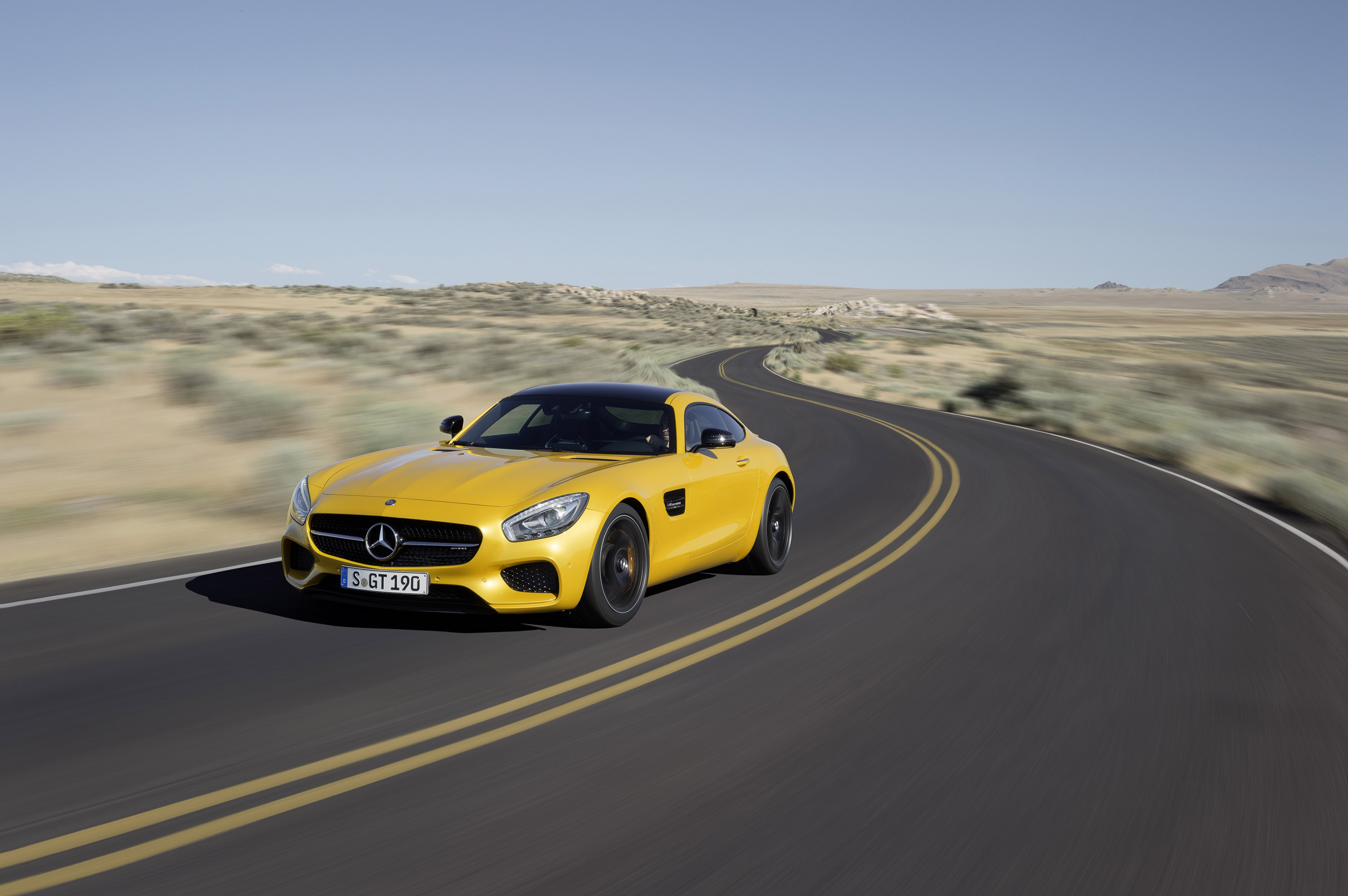 Mercedes-Benz AMG GT photo #9