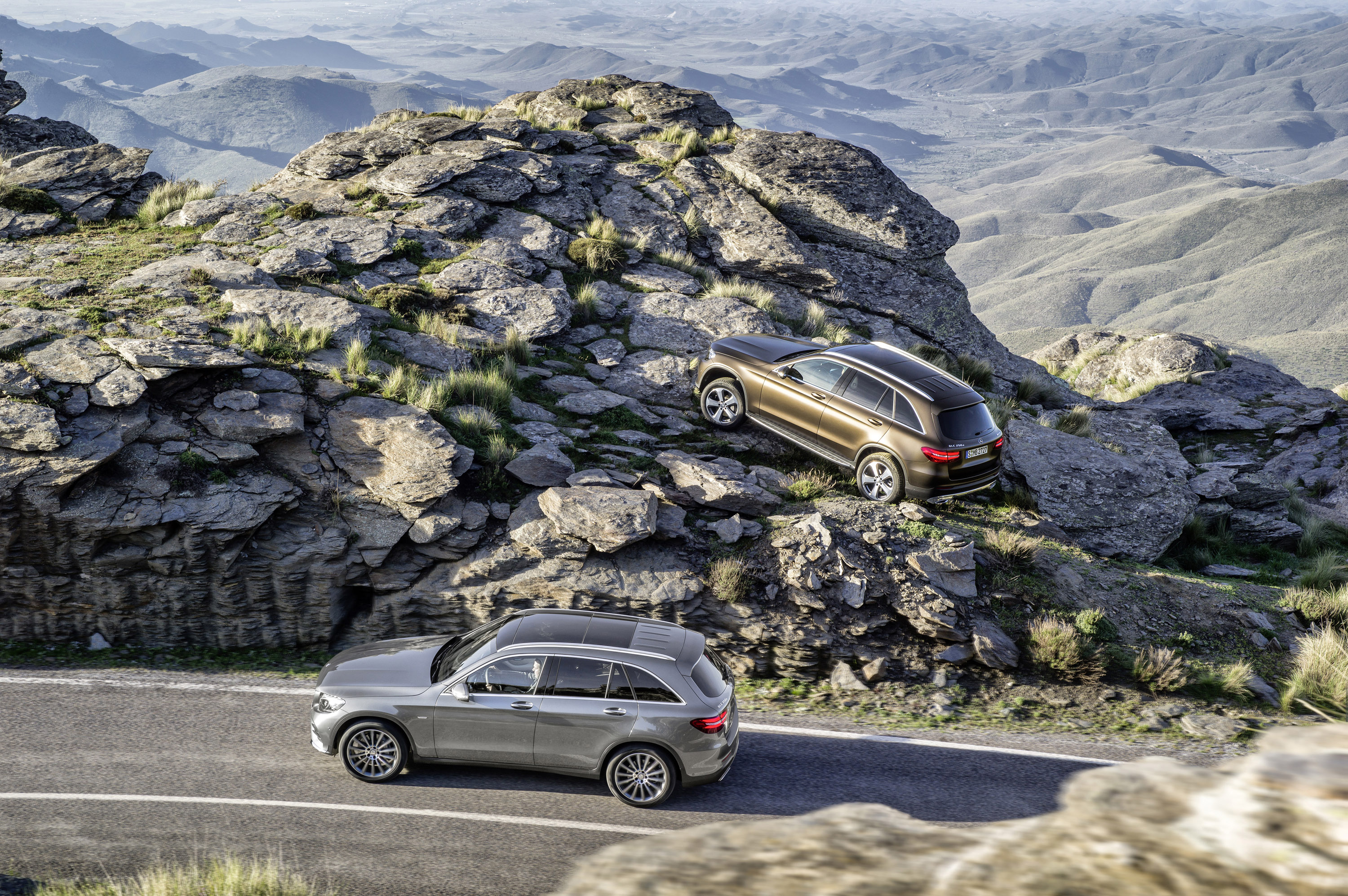Mercedes-Benz GLC photo #28