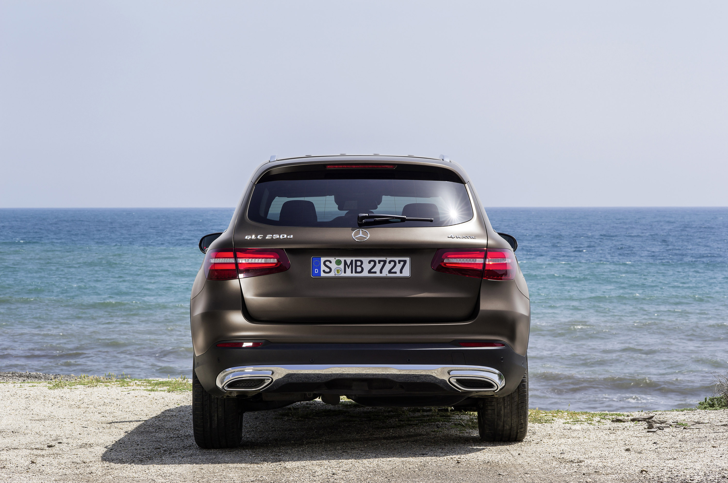 Mercedes-Benz GLC photo #36