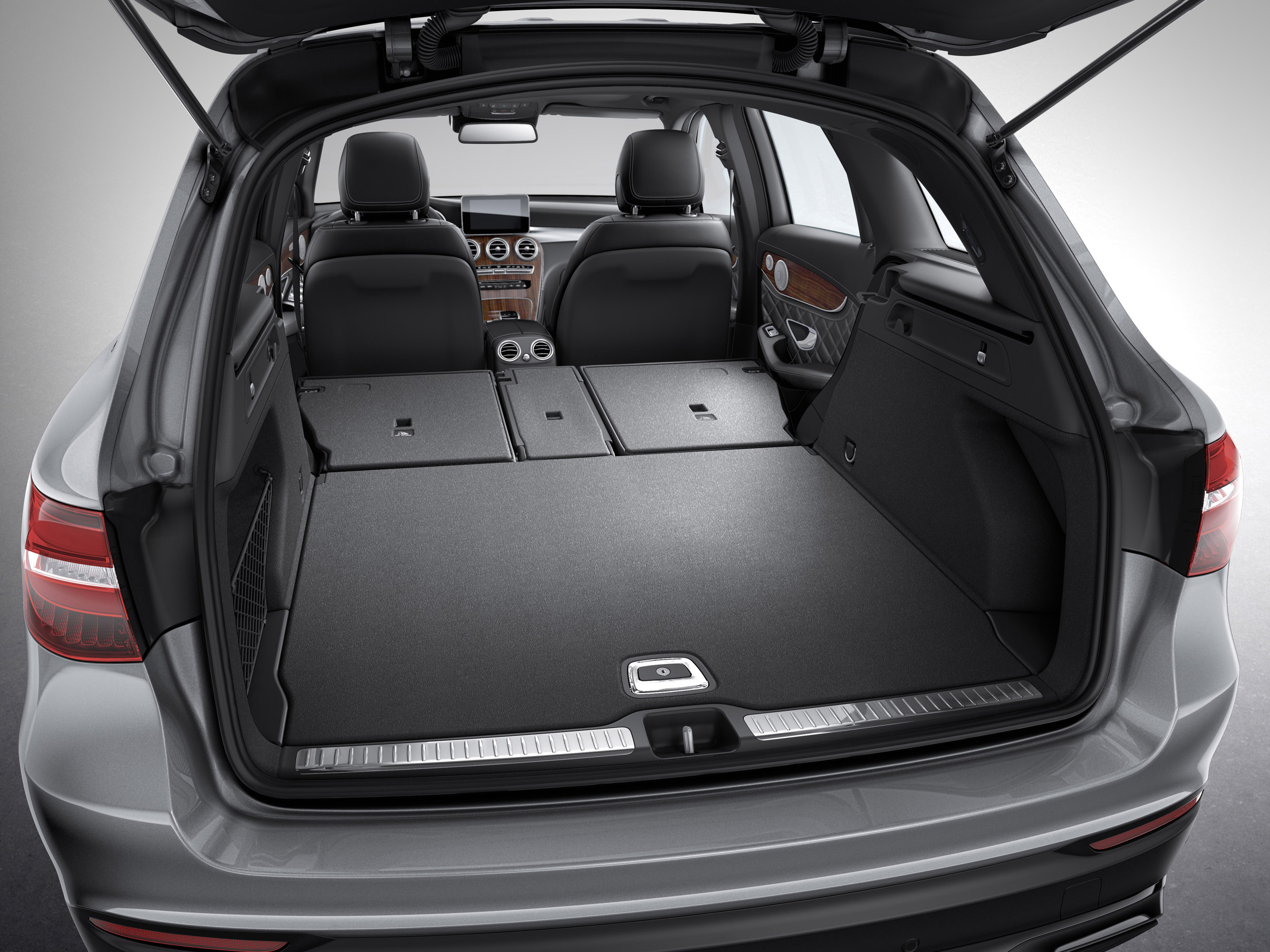 Mercedes-Benz GLC photo #46