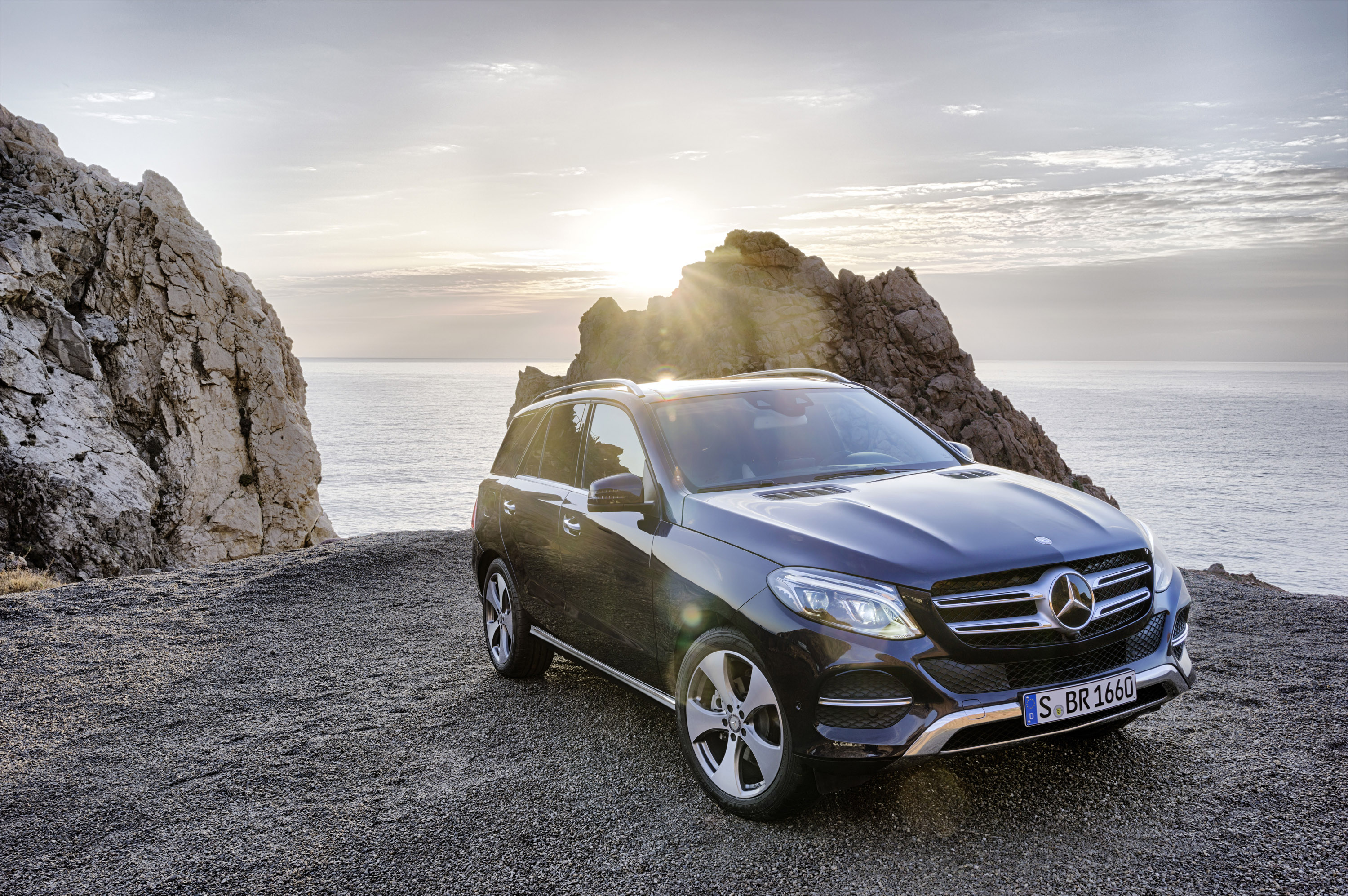 Mercedes-Benz GLE photo #2