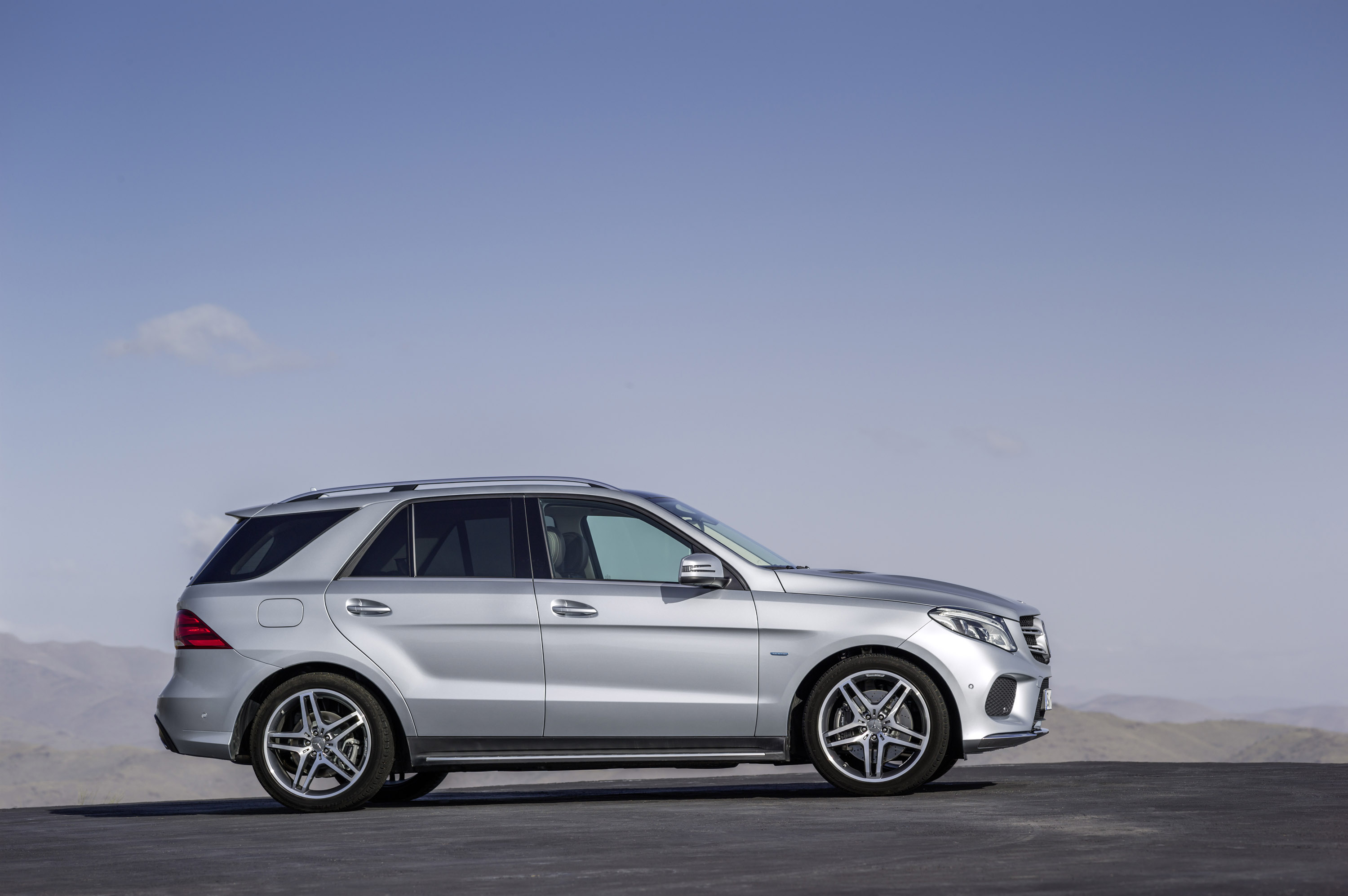 Mercedes-Benz GLE photo #23