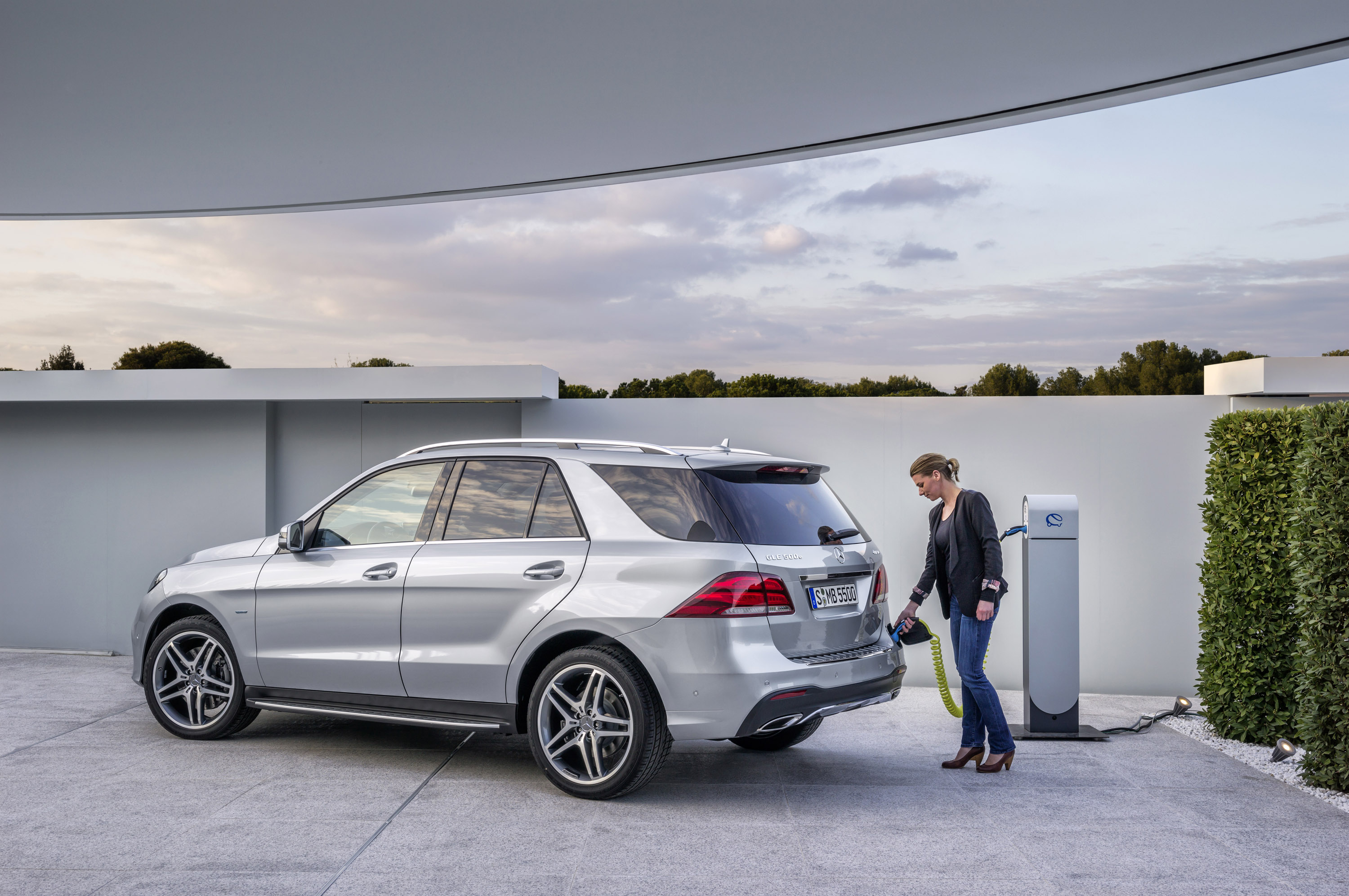 Mercedes-Benz GLE photo #27