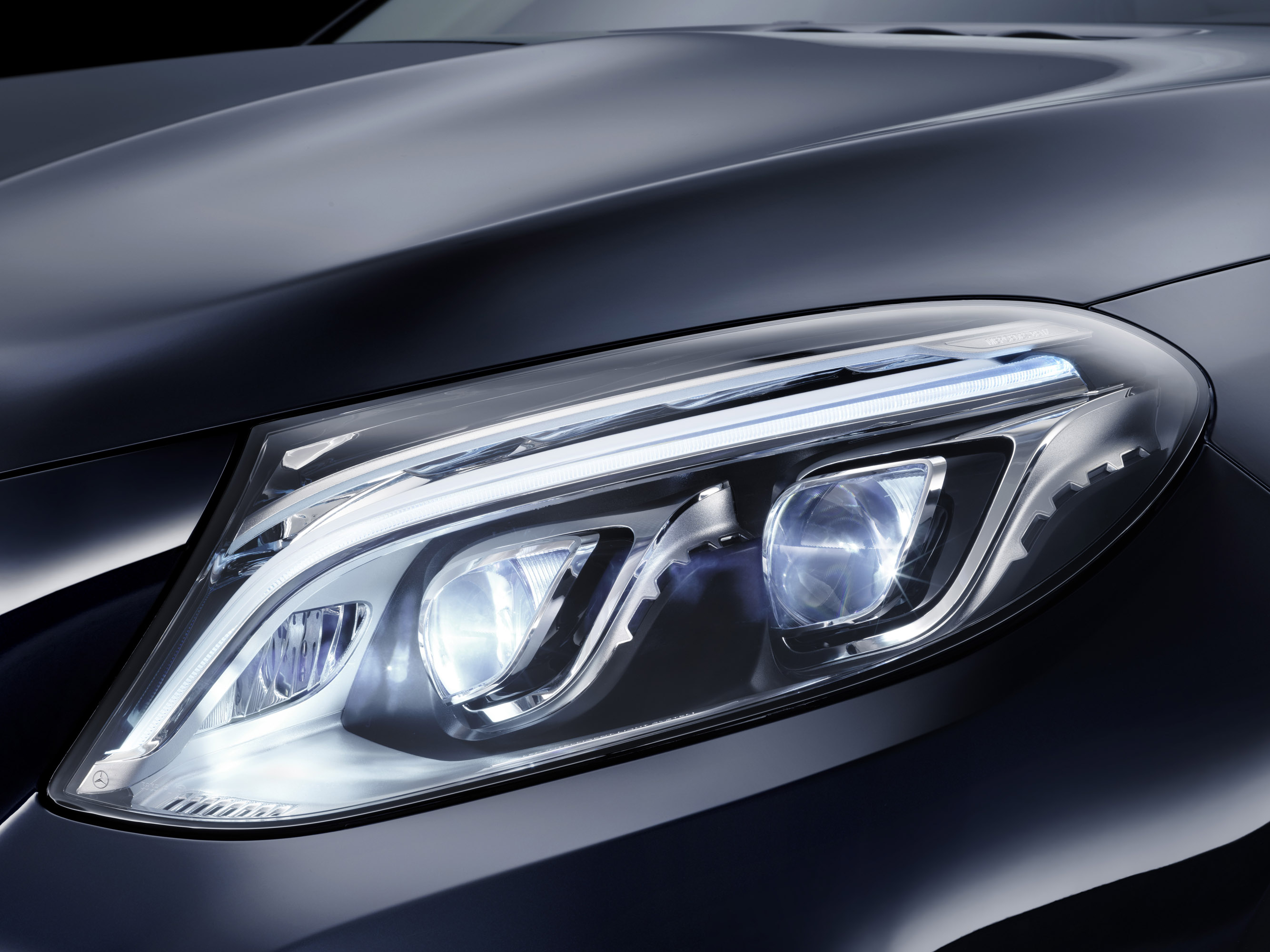 Mercedes-Benz GLE photo #33
