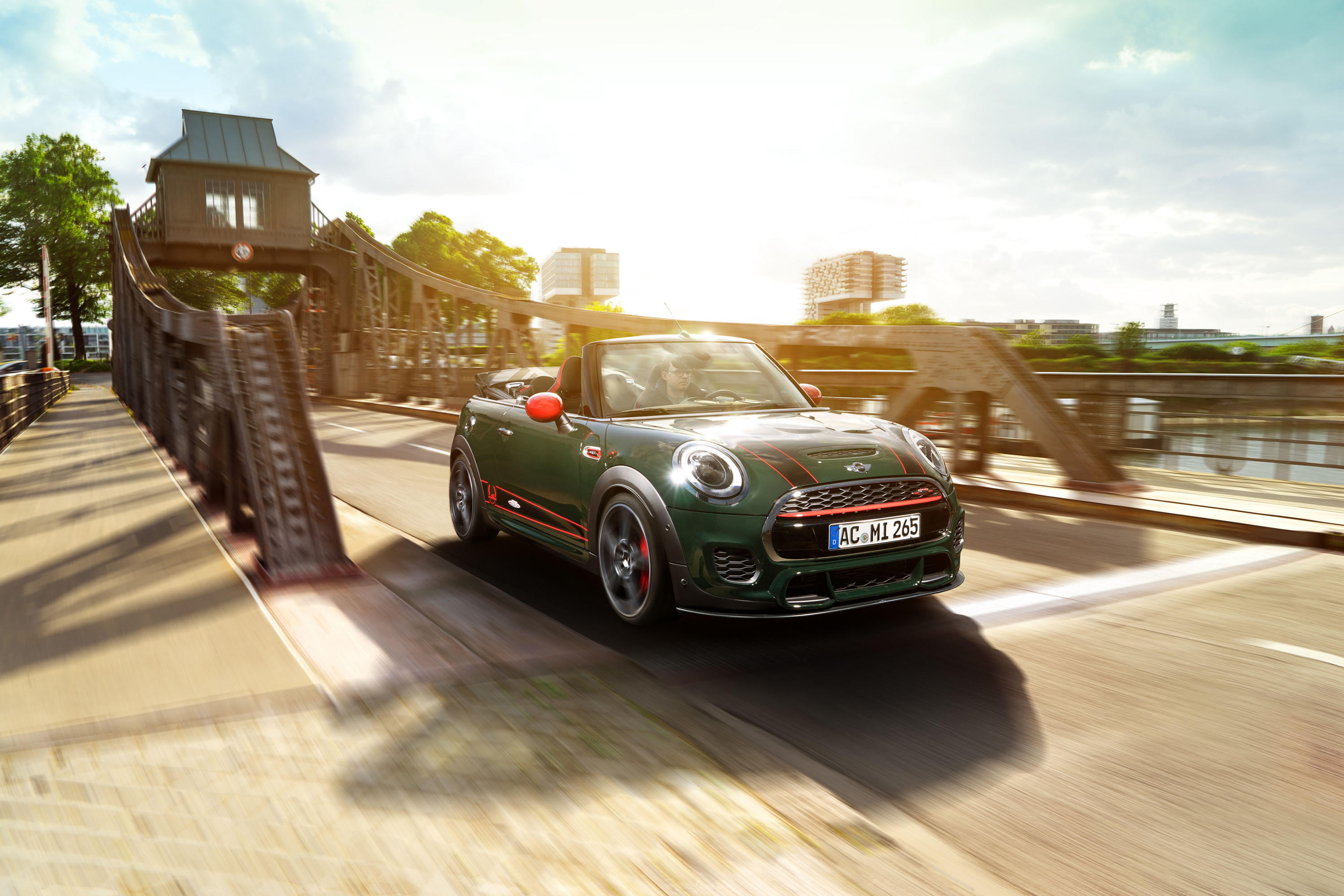 Mini Cooper F57 photo #16