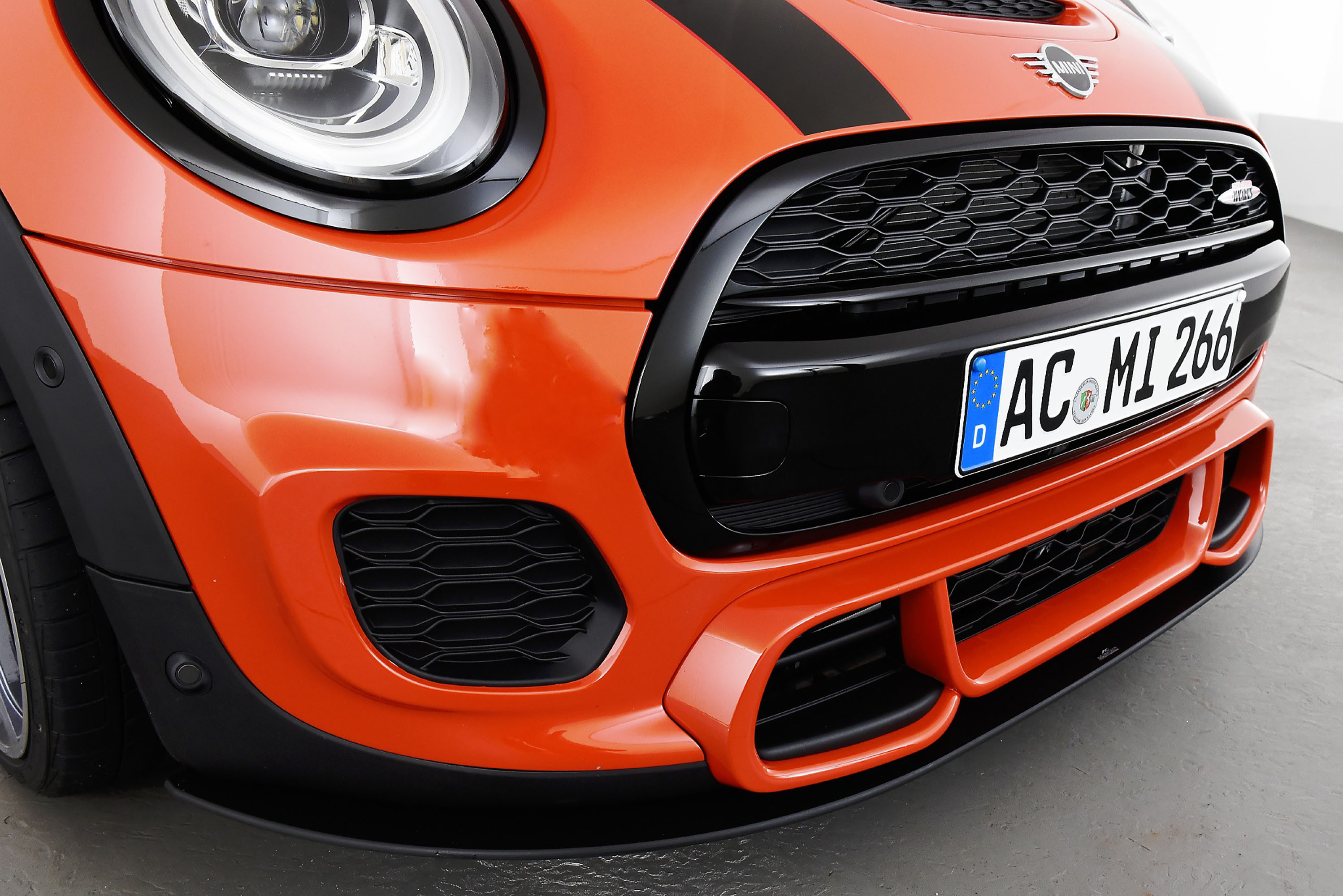 Mini Cooper F57 photo #31