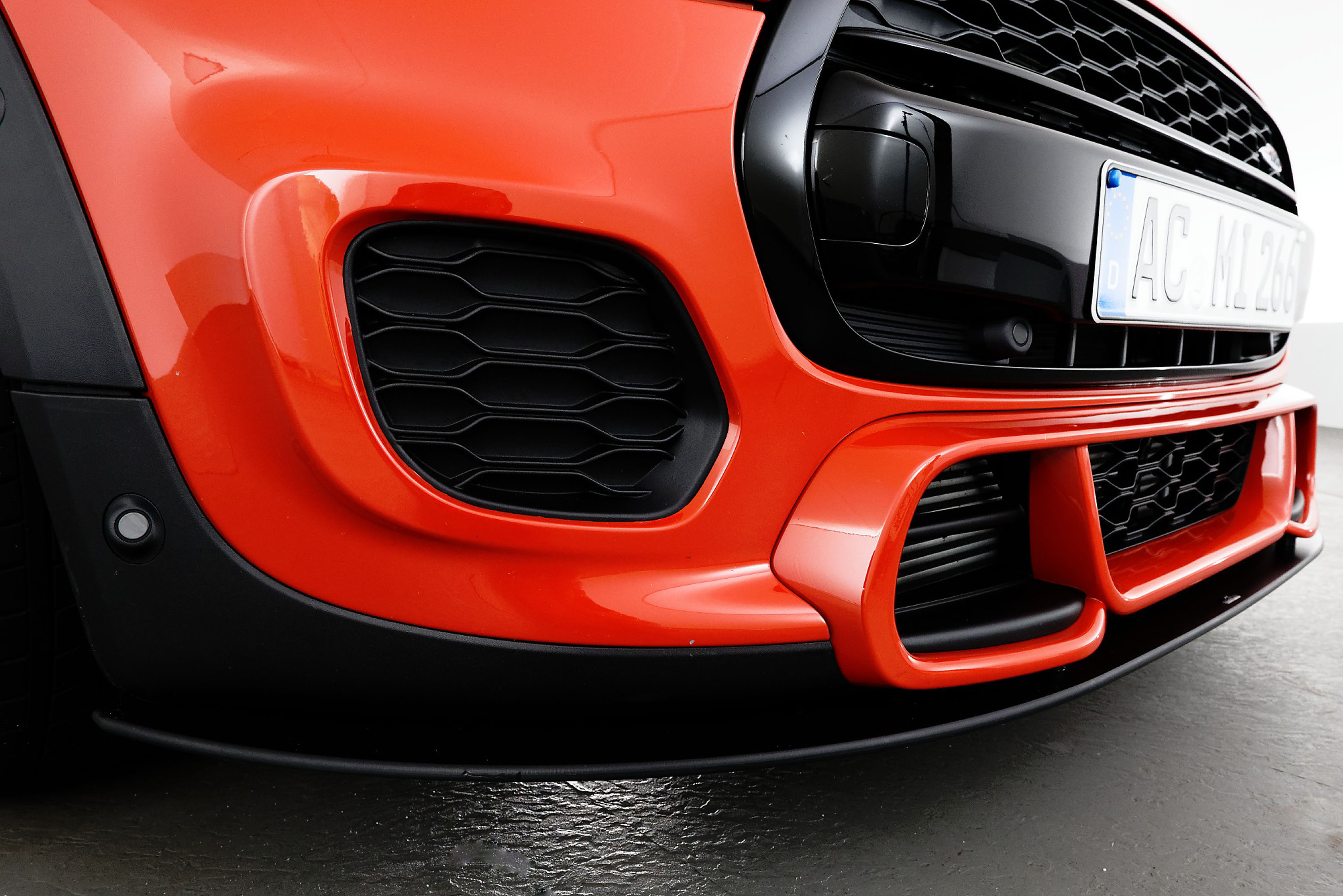 Mini Cooper F57 photo #32