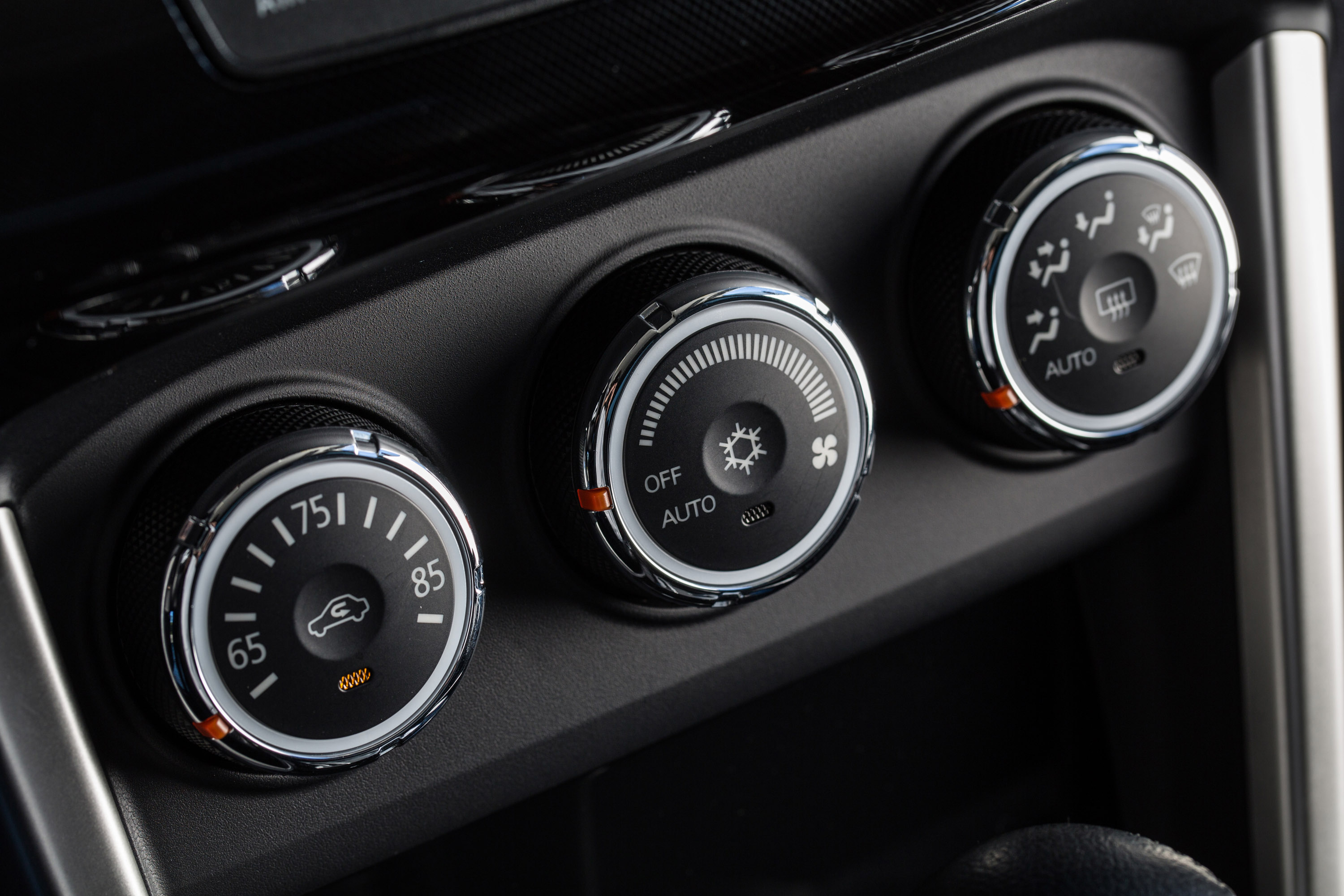 Mitsubishi Lancer GT photo #33