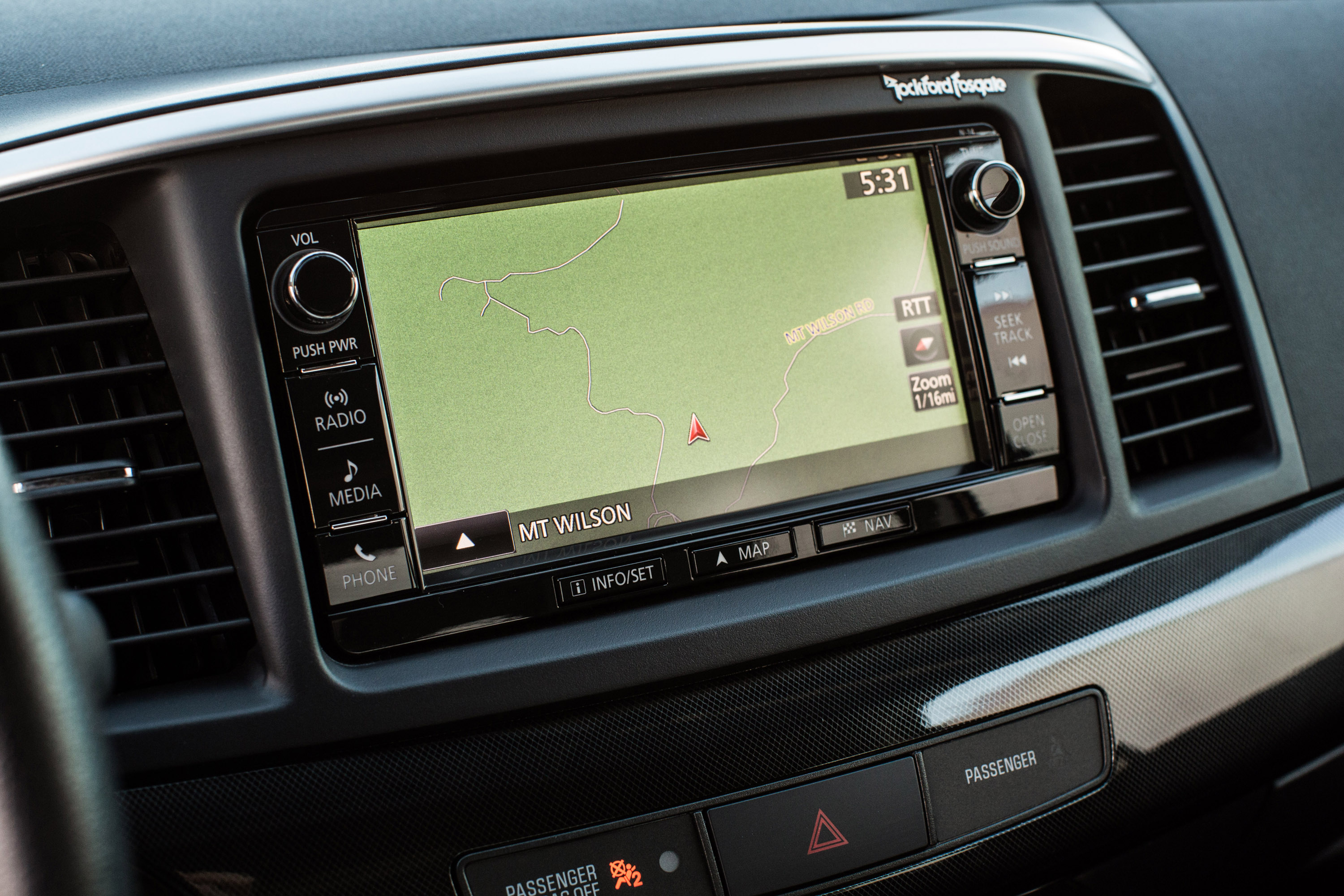 Mitsubishi Lancer GT photo #36