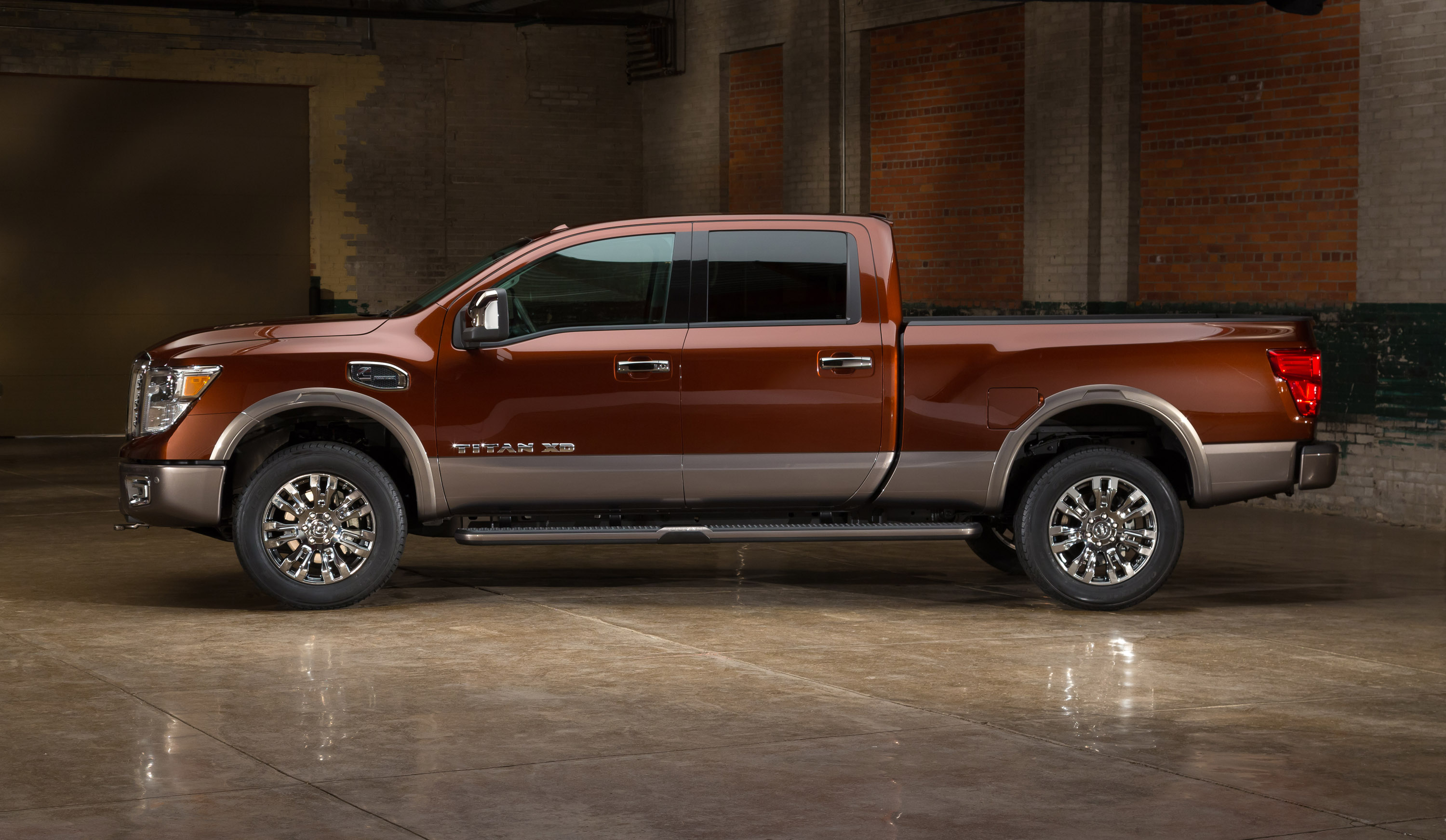 Nissan Titan XD photo #16