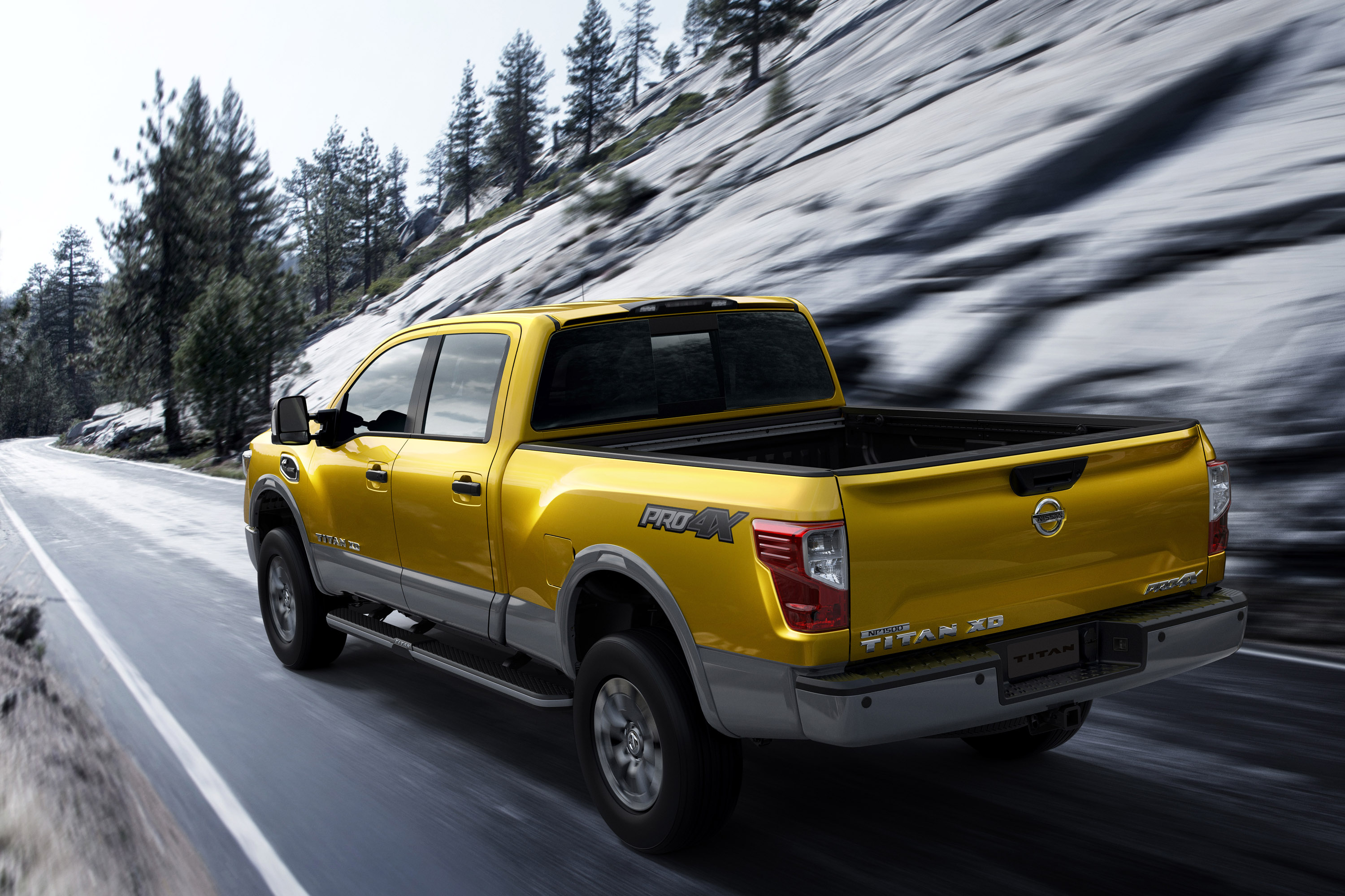 Nissan Titan XD photo #18