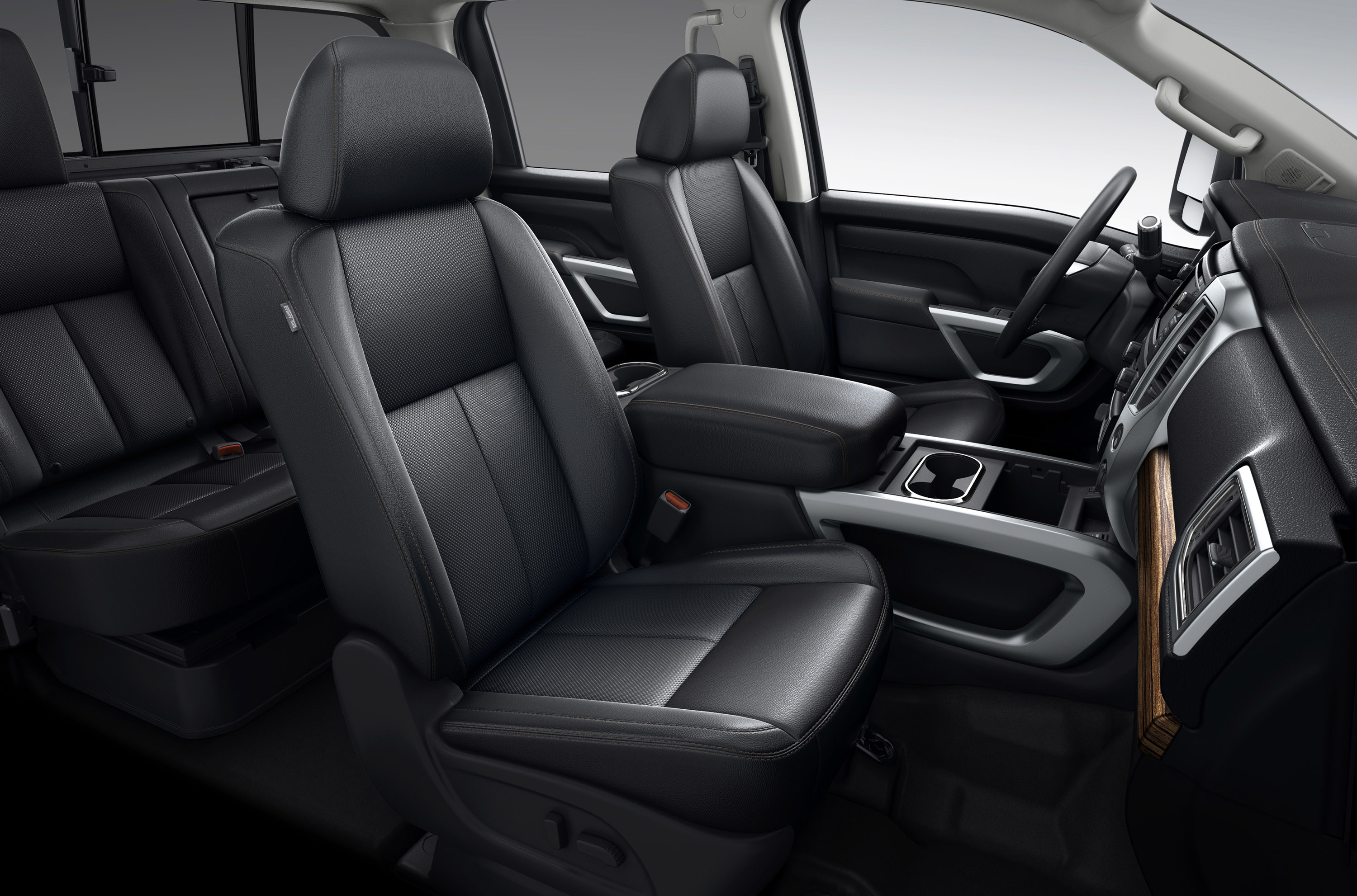 Nissan Titan XD photo #44