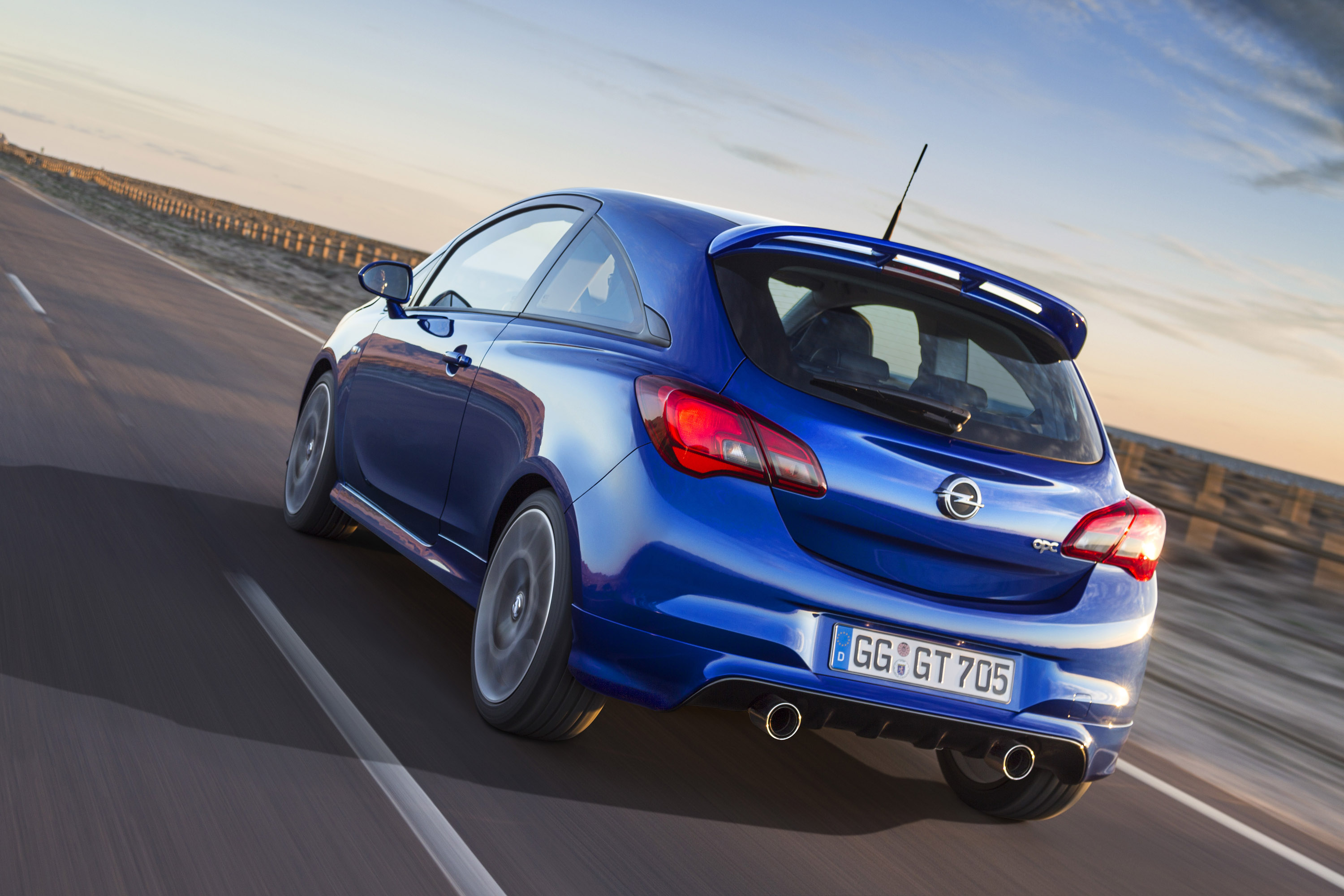 Opel Corsa OPC photo #7