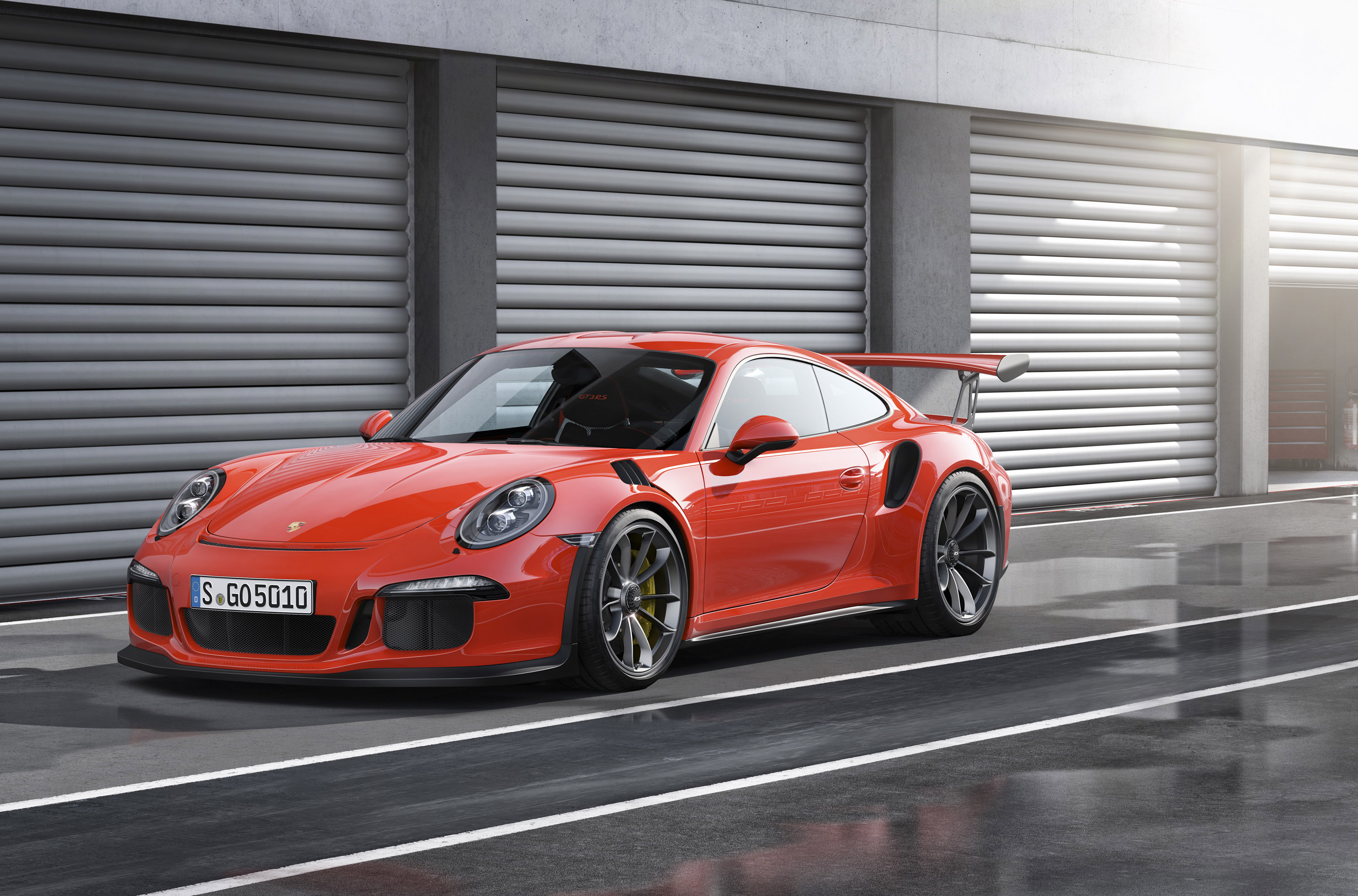 Porsche 911 GT3 RS photo #1